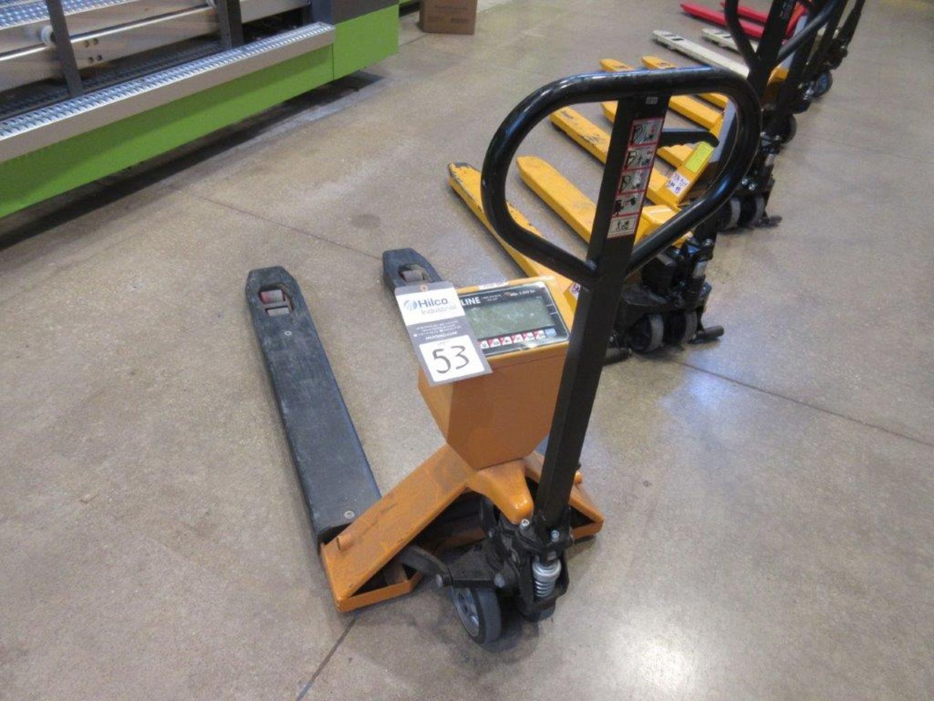 Uline Model H-1679 5000 lb. Cap. 48" x 27" with Digital Scale Pallet Jack - Image 4 of 4