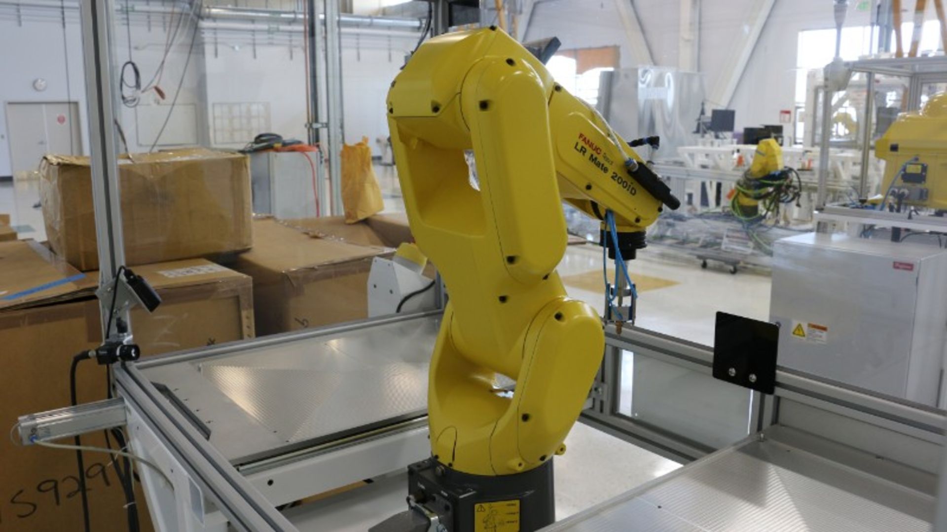 Fanuc Model LR Mate 200iD 6 Axis Robot - Image 4 of 7