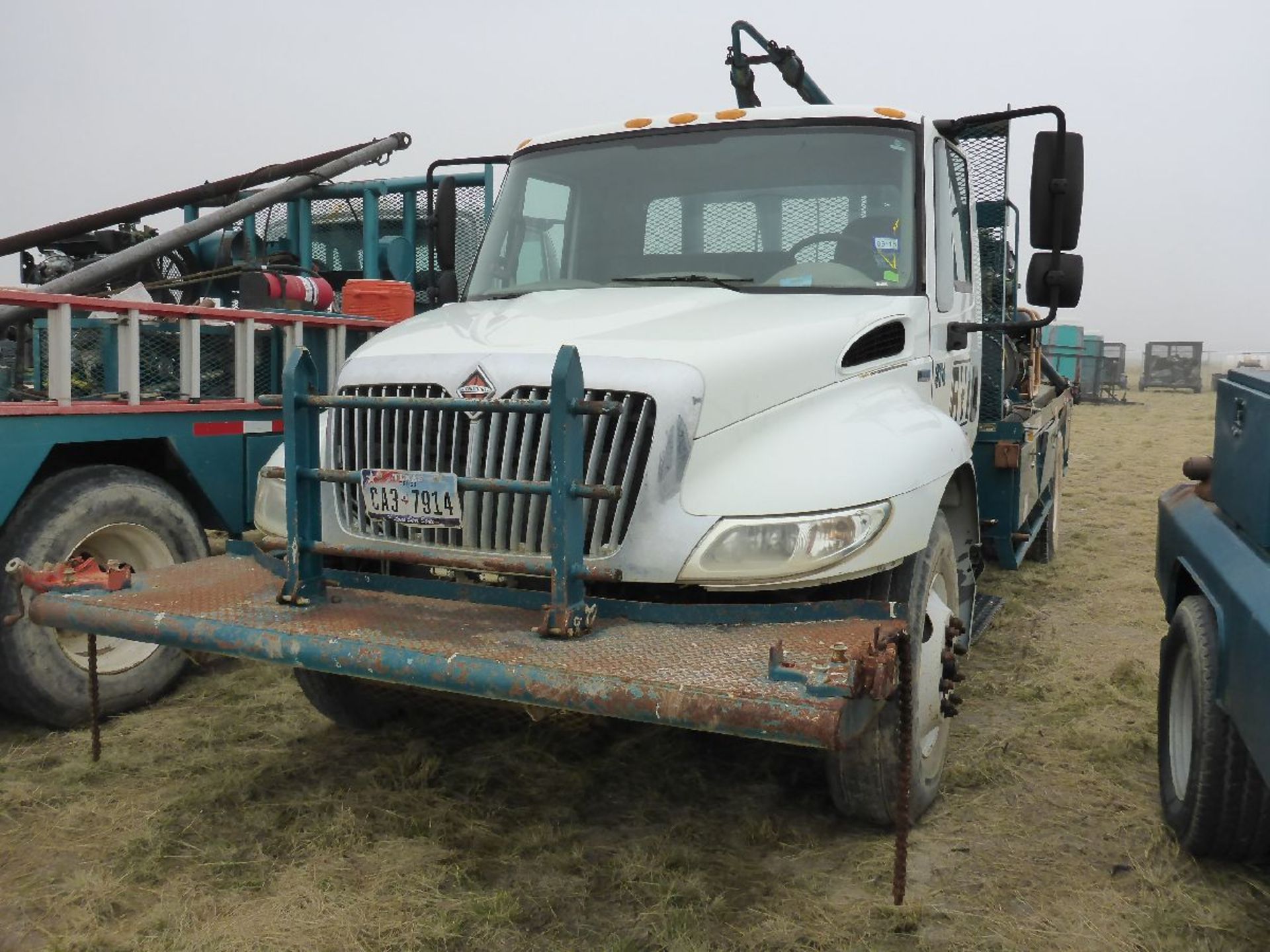 2013 International Model 4300 2 Ton Diesel Gang Truck