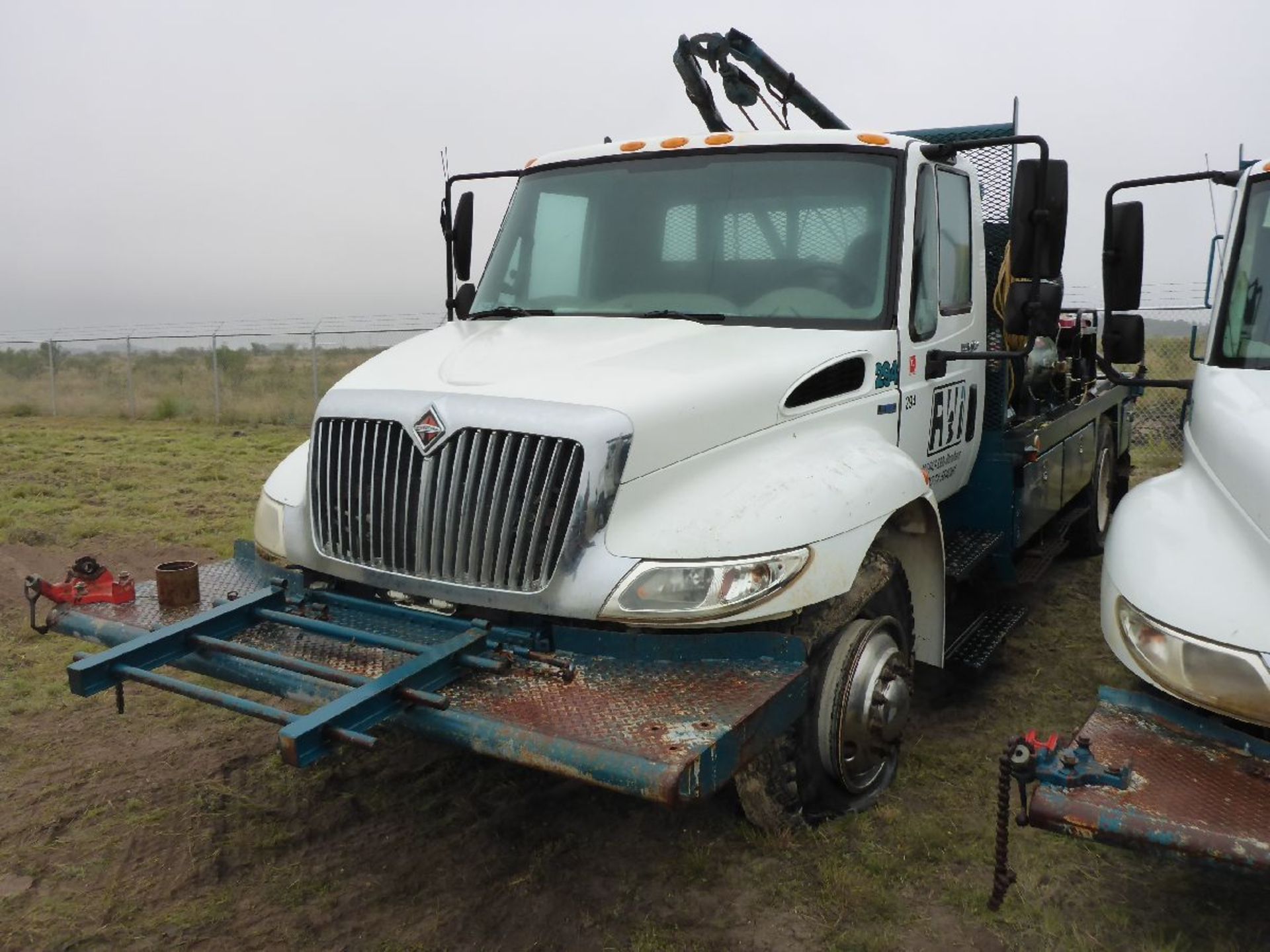 2011 International Model 4300 2 Ton Diesel Gang Truck