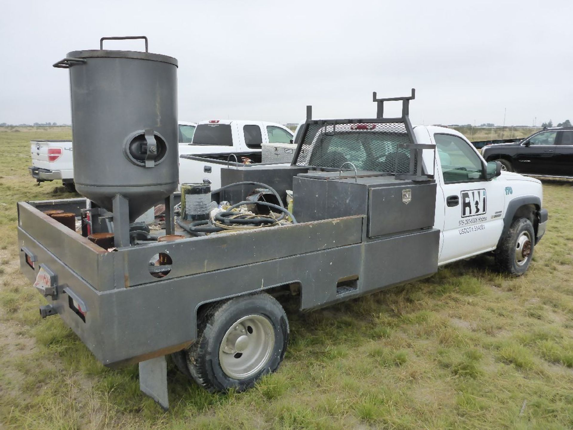 2006 Chevrolet Model 3500 1 Ton Diesel Pickup Truck - Image 3 of 4