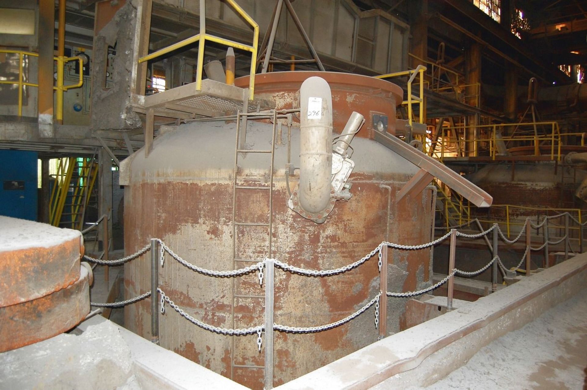 Elliott Vacuum De-Gassing System - Image 7 of 9