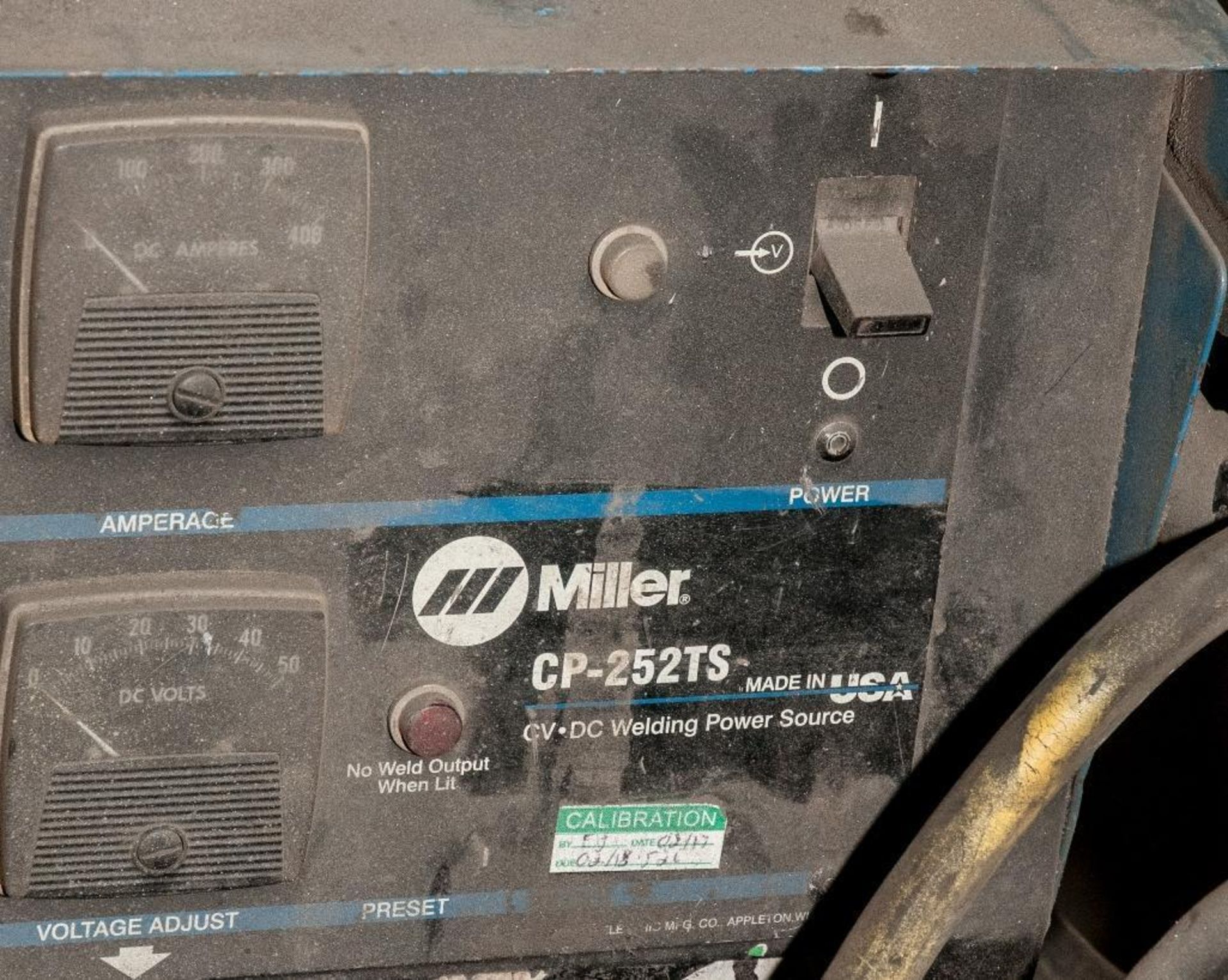 Miller CP252TS CV-DC welding Power Source, s/n KJ114012, Input 200/230/460v, Output 35v 250amps, 100 - Image 2 of 5