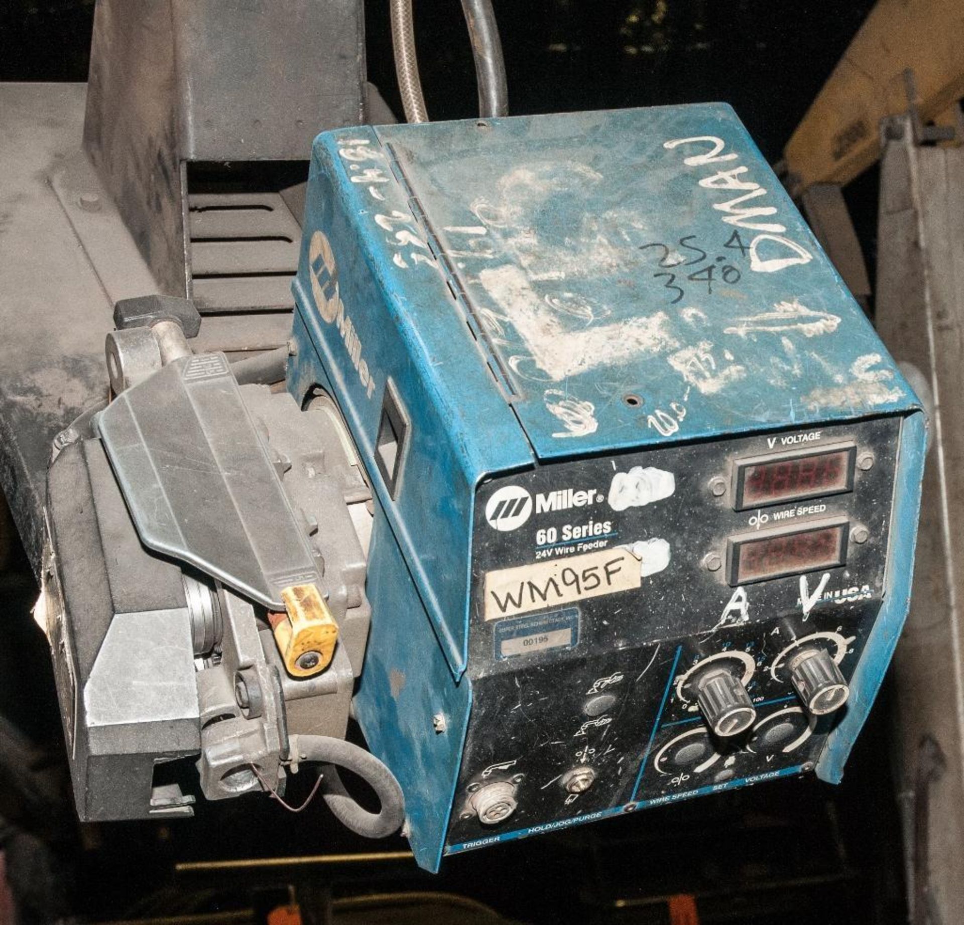 Miller Deltaweld 302, s/n KH500033, input 230/460/575, output 32v 300amps, 100% Duty Cycle, with Mil - Image 4 of 5
