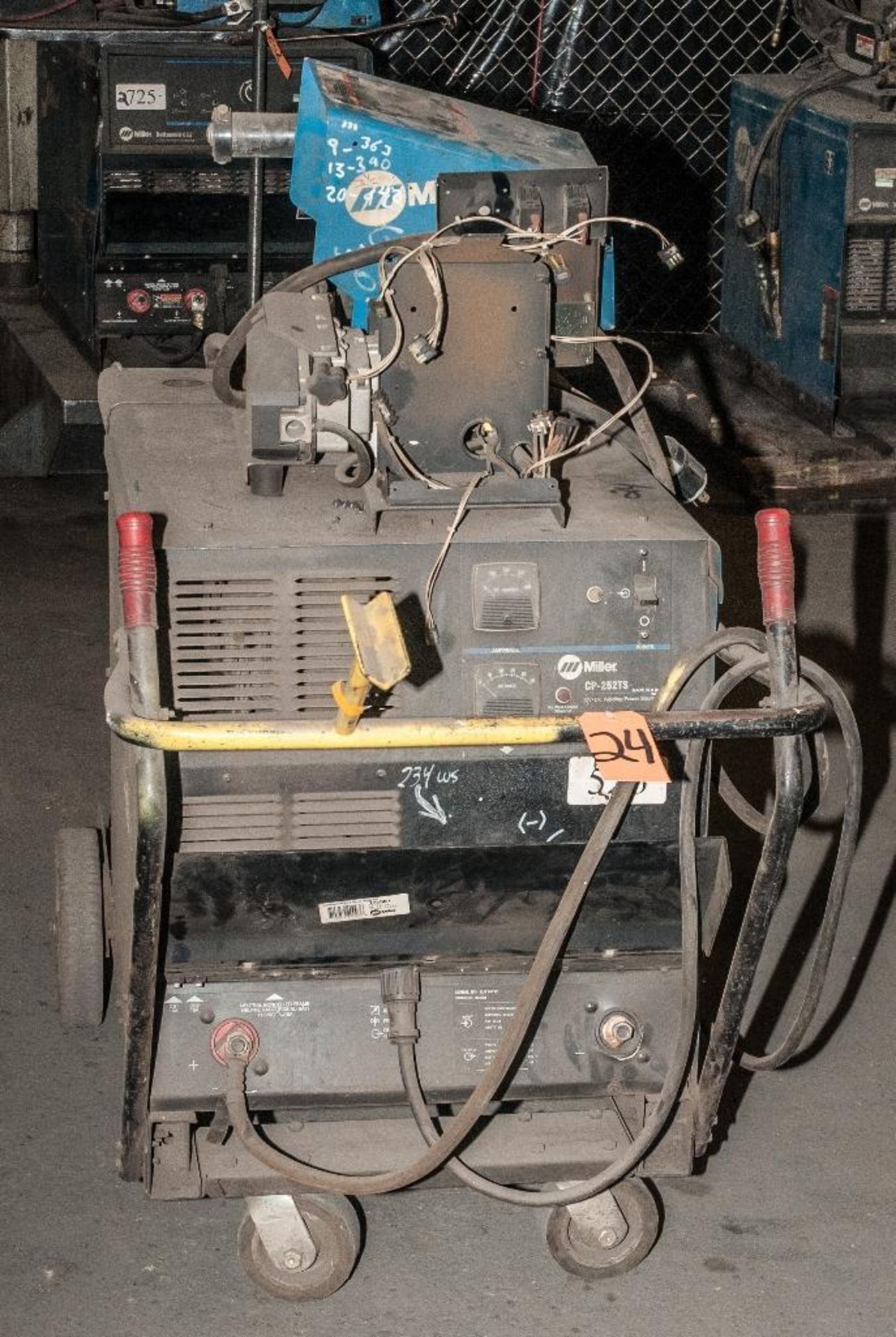 Miller CP252TS CV-DC welding Power Source, s/n KJ114012, Input 200/230/460v, Output 35v 250amps, 100