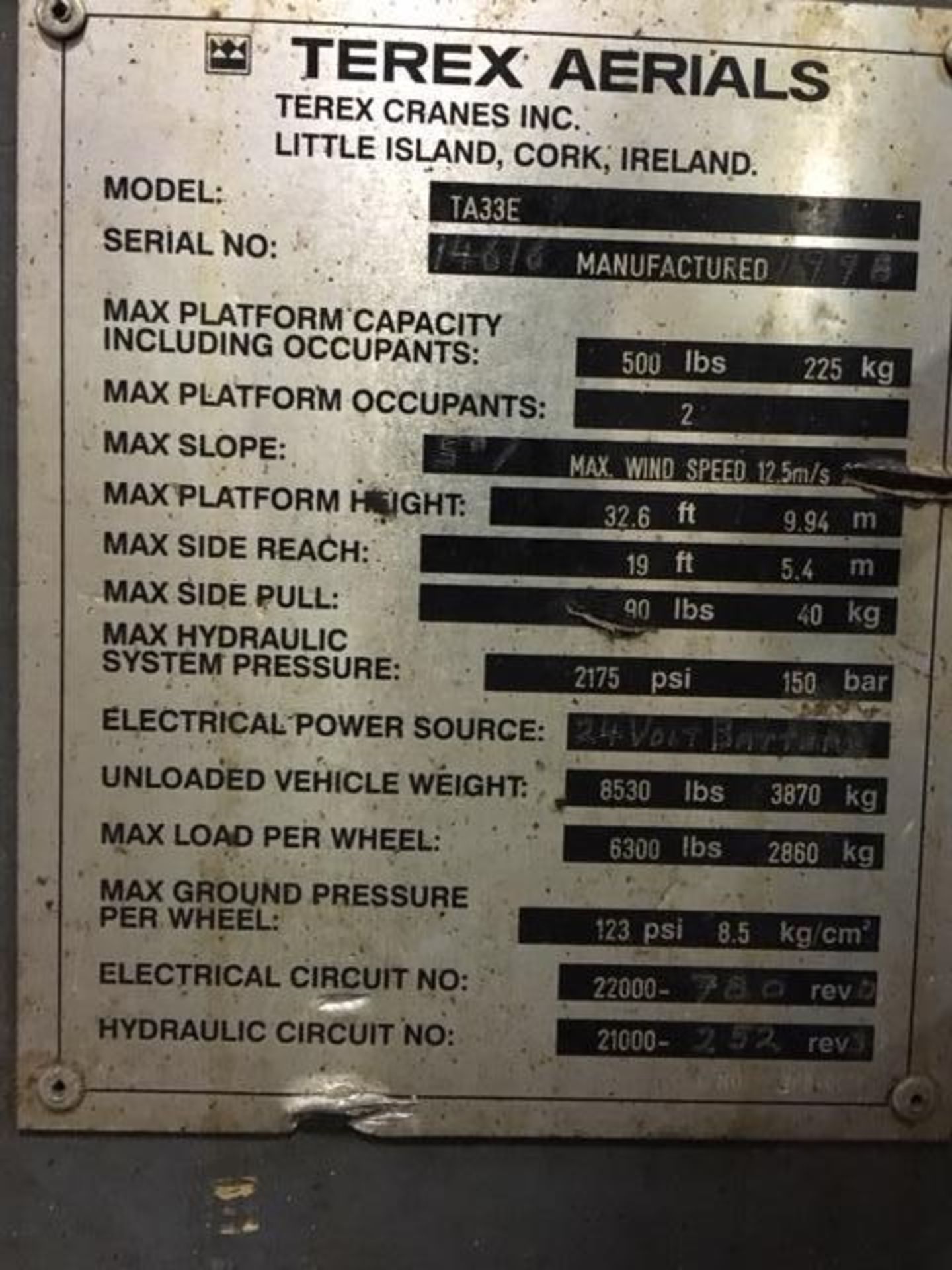 Terex Model TA33E Man lift, 500# Capacity, 32.6� Platform Height, 1998, Serial #14616, (Operates but - Image 6 of 7
