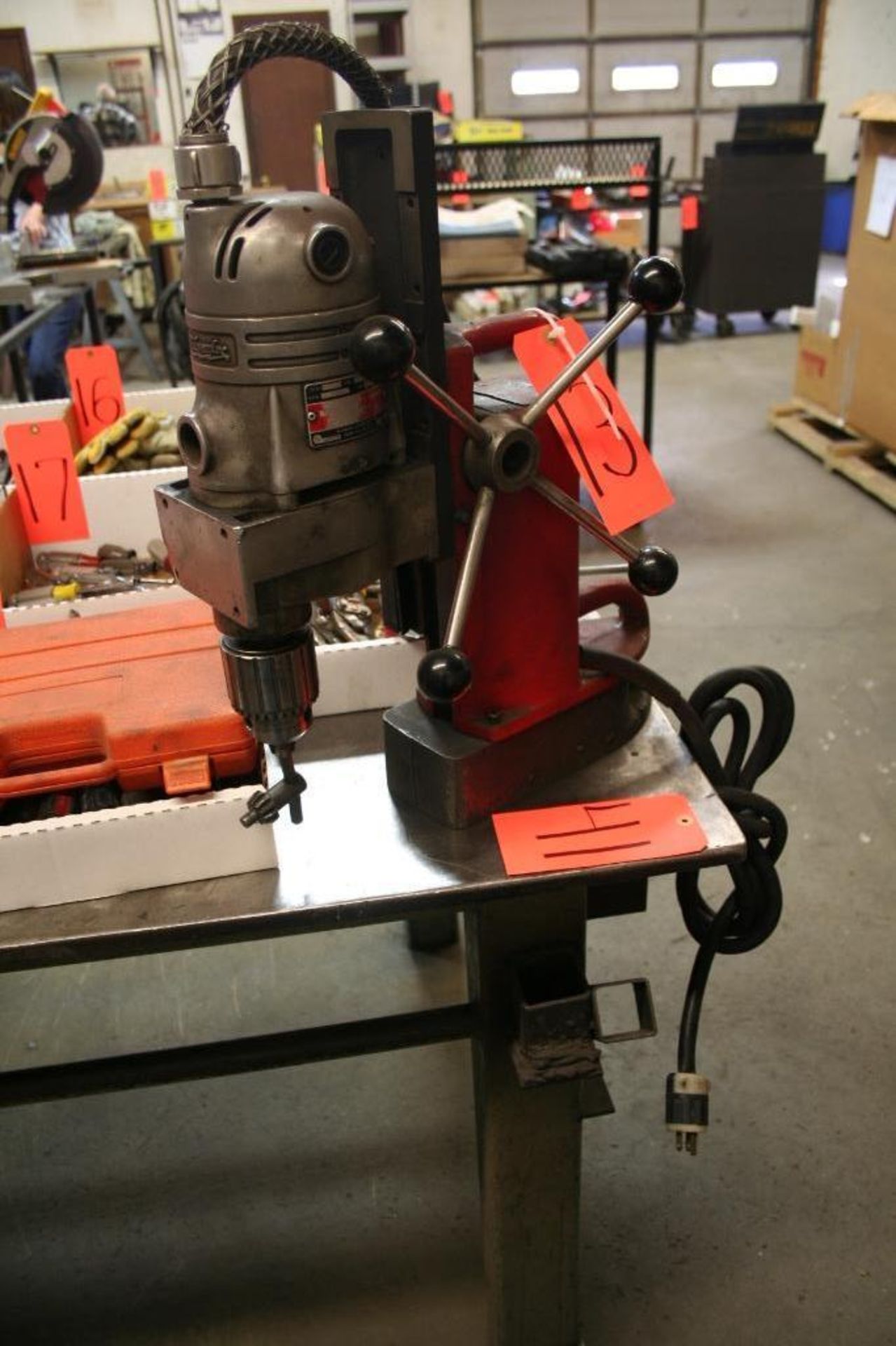 Milwaukee Magnetic Base Drill
