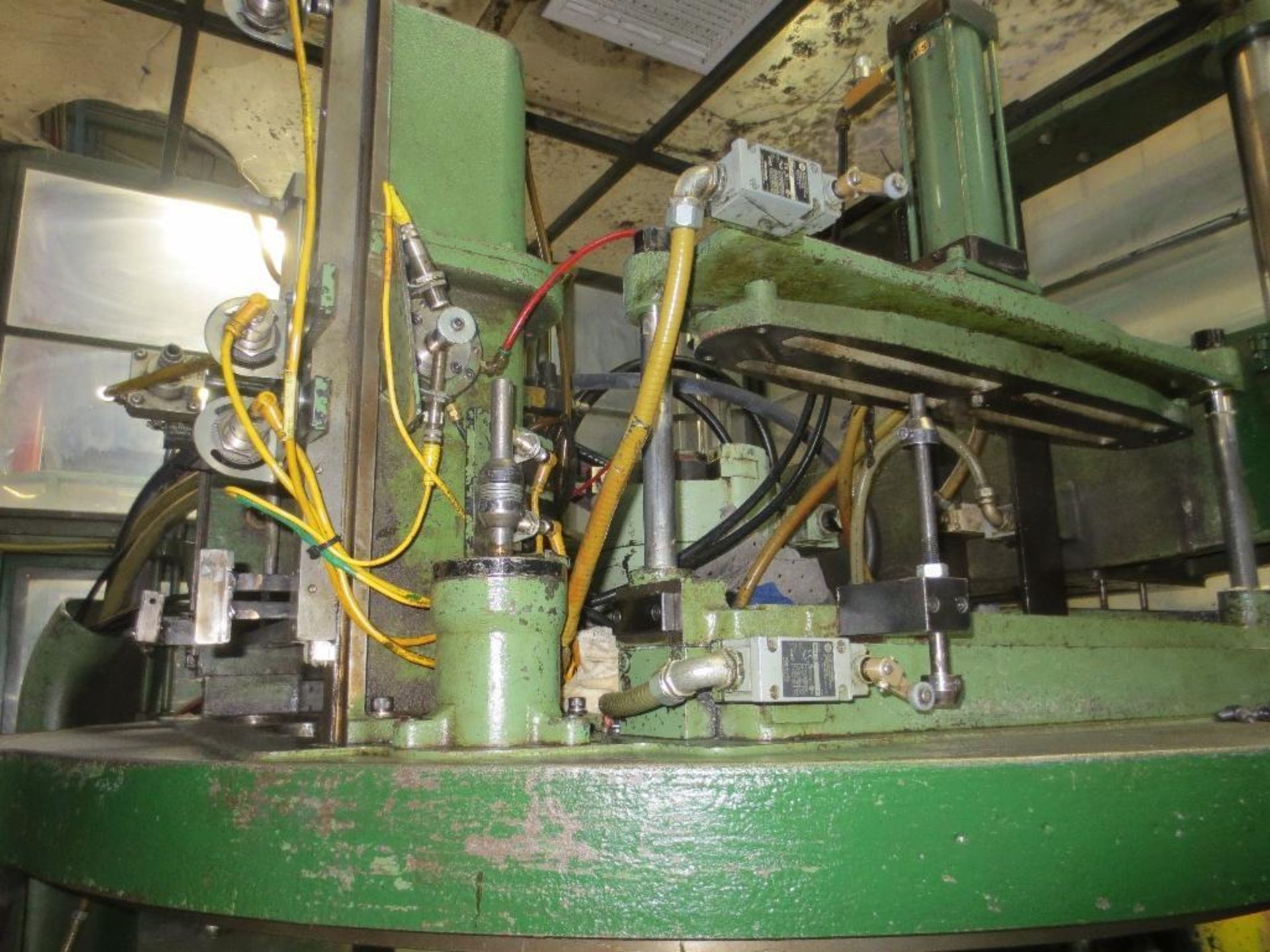 Nissei Stretch Blow Molding Machine, M/N ASB650EX II, S/N 8465313, Mfg. Date 5/84 - Image 15 of 18