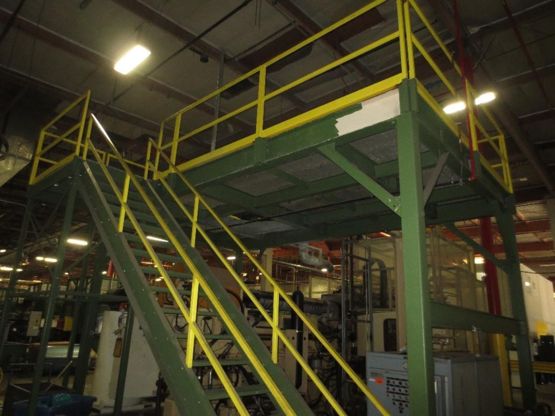 Huskey Injection Molder, M/N XL300PET S/N 9420 With 5-Ton H-Frame Hoist System - Image 23 of 35