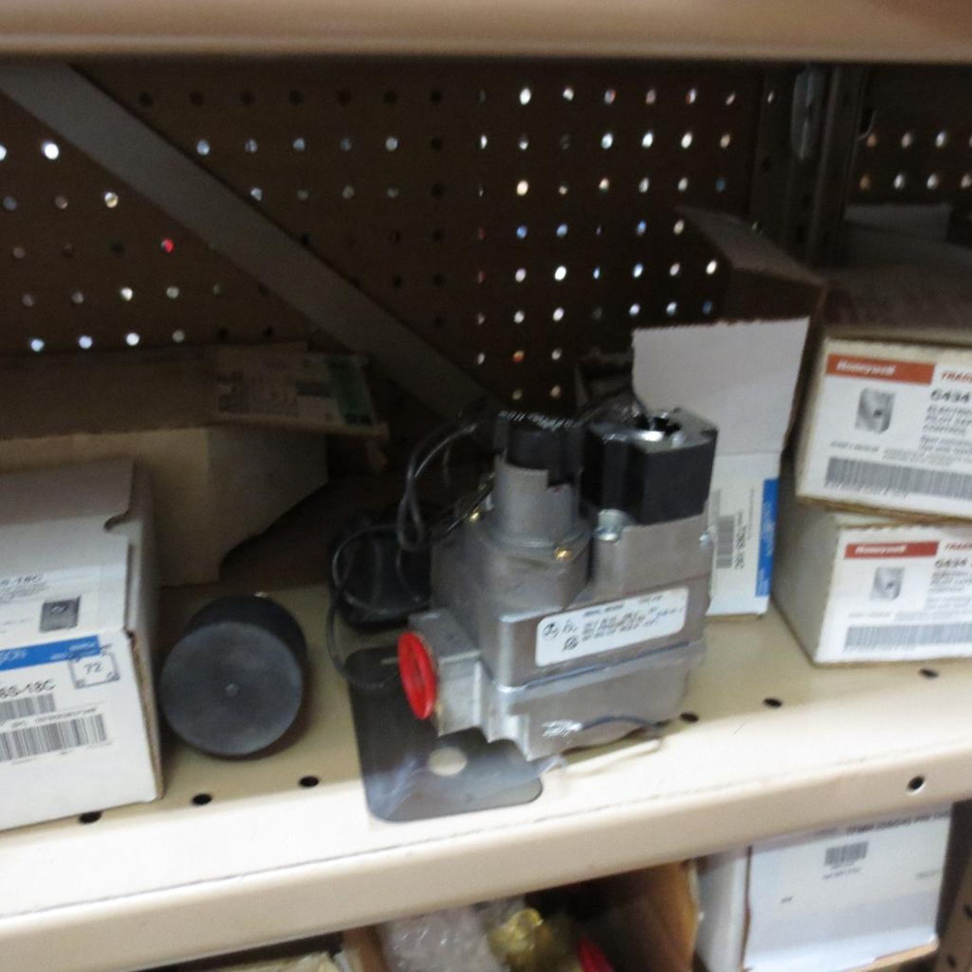 PVC Fittings, Fittings, Tubing, Pilot starts Valves, Toilet Flushers, Saw Blades ( No Shelf) - Image 12 of 17