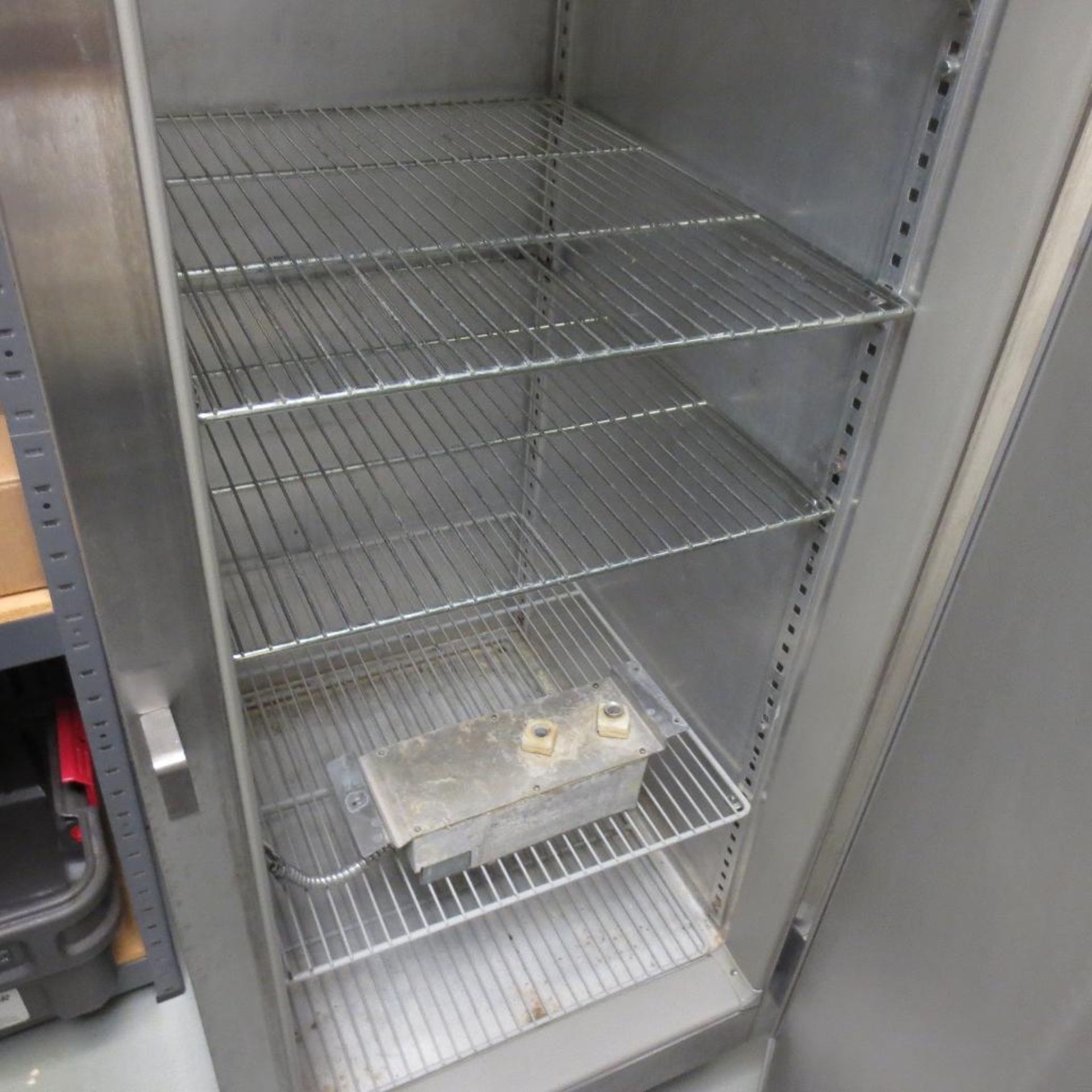 Raetone Freezer - Image 3 of 3