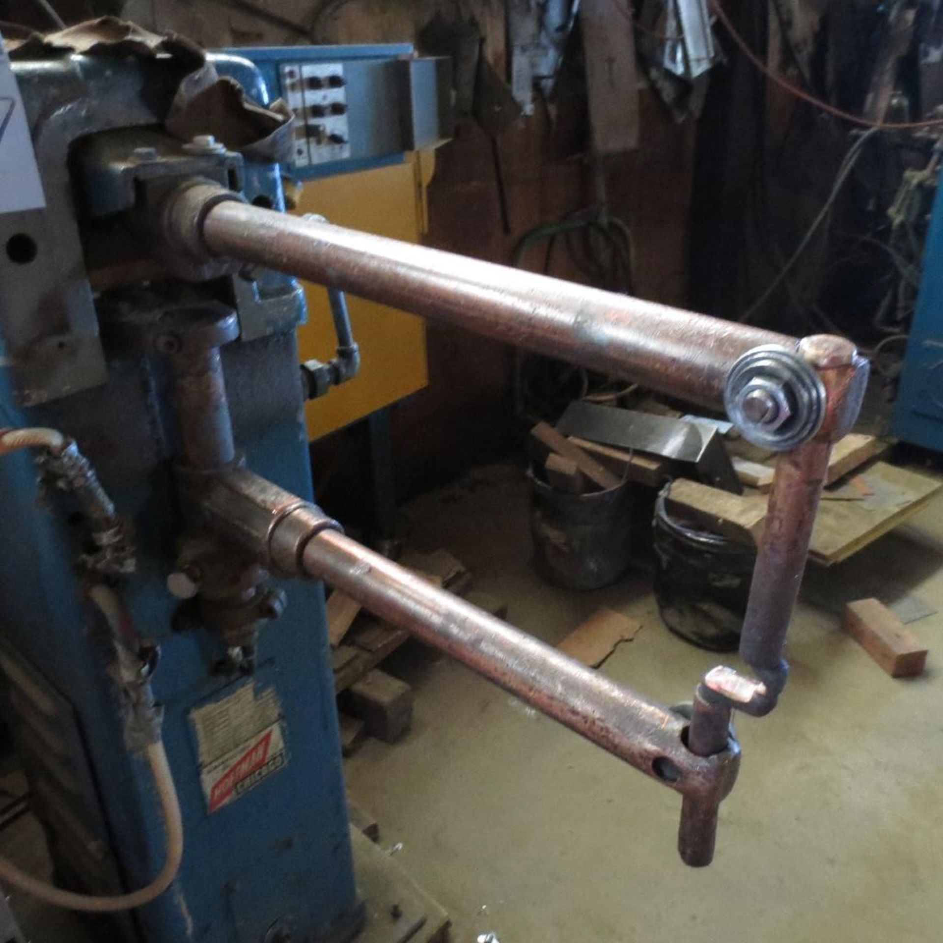 Acme Electric 20 KVA Rocker Arm Spot Welder, S/N 6228, Technitron weld control - Image 2 of 5