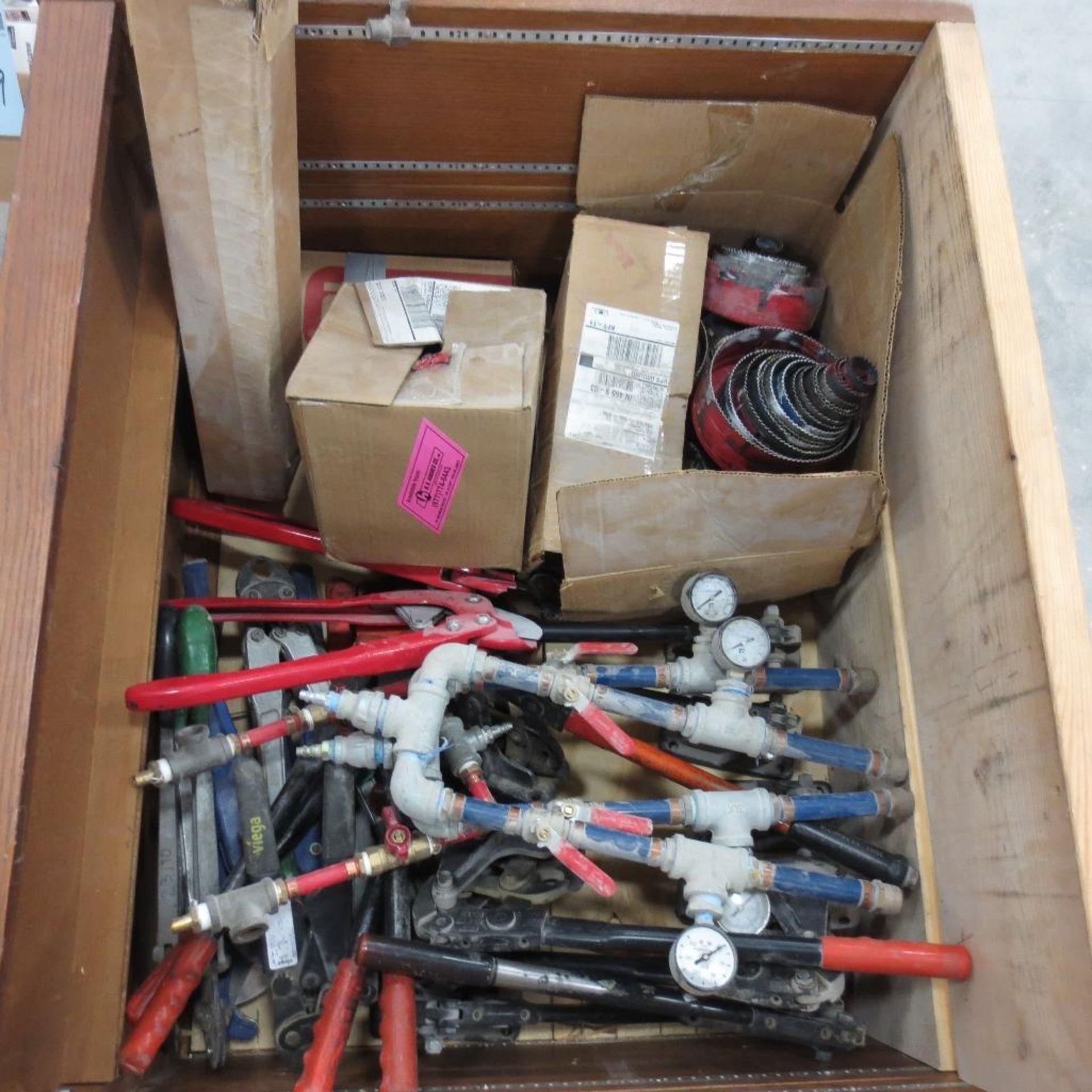 Crimpers, Water Test Units and Hole Saw - Image 2 of 2