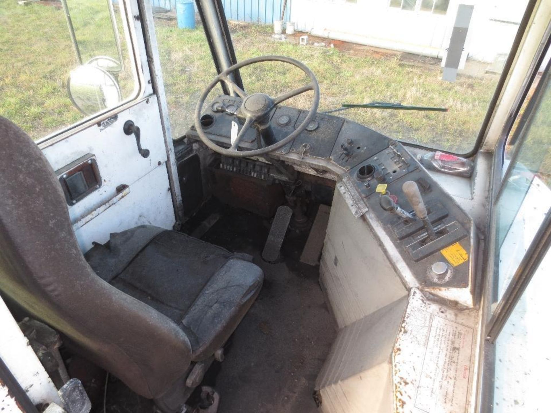 Ottawa Commando Yard Truck, Specs Unknown - Image 14 of 15