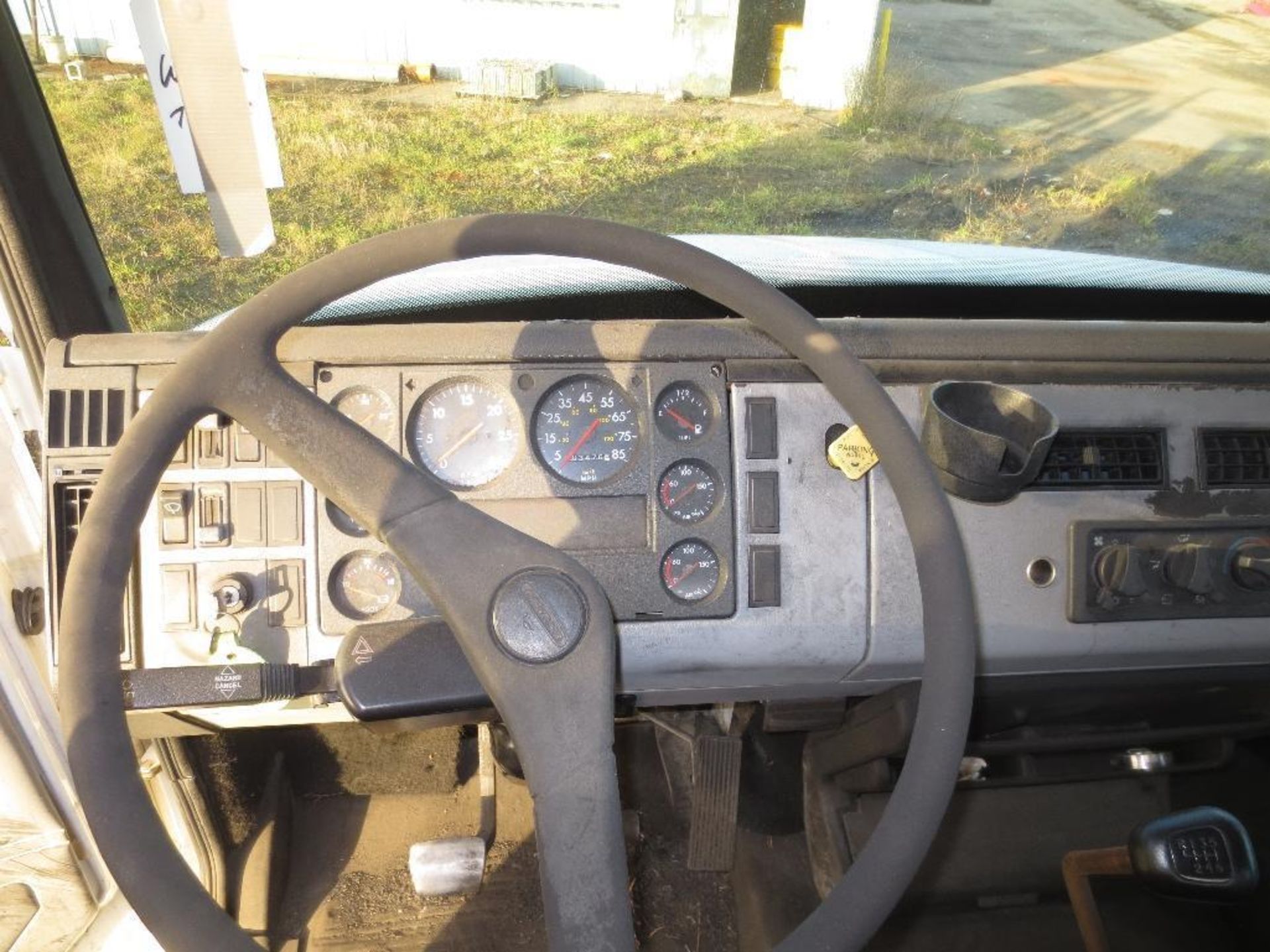 1997 Freightliner Water Truck, 103,406 Miles Vin# 1FV6HLBA1WH922608- - Image 16 of 19