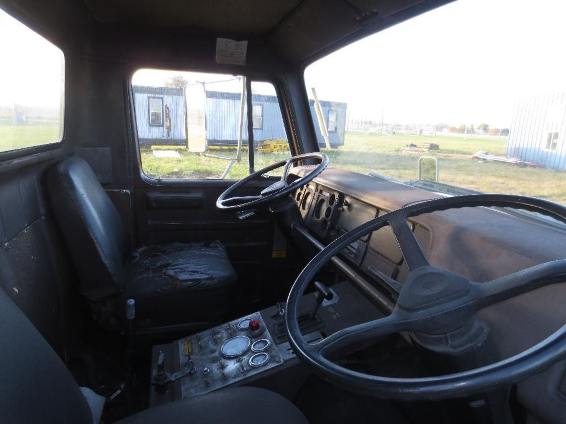 Navistar International Vac/Sweeper Truck, 1988, Vin # 1HTLAZPM1KH540973 Condition Unknown - Image 15 of 28
