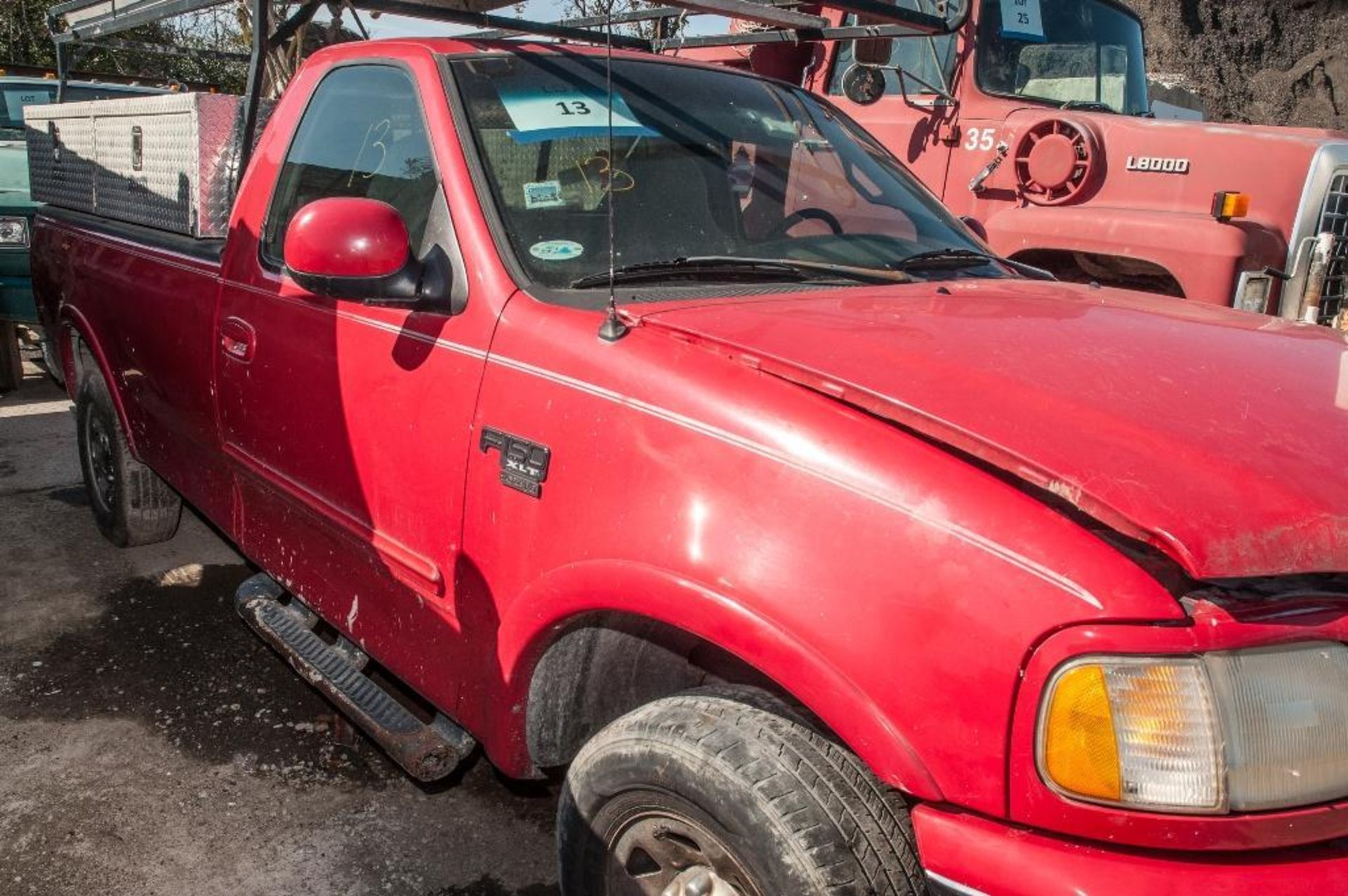 2000 Ford Model 150XL 4x4 regular Cab Pickup Truck; 5.4L Gas, 179,*** Miles, VIN 1FTPF18L6YNA45363; - Image 5 of 11