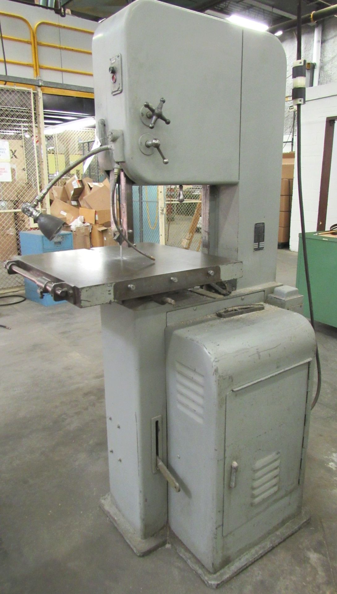 DoAll Mod.ML16 16" Vertical Band Saw - Image 3 of 3