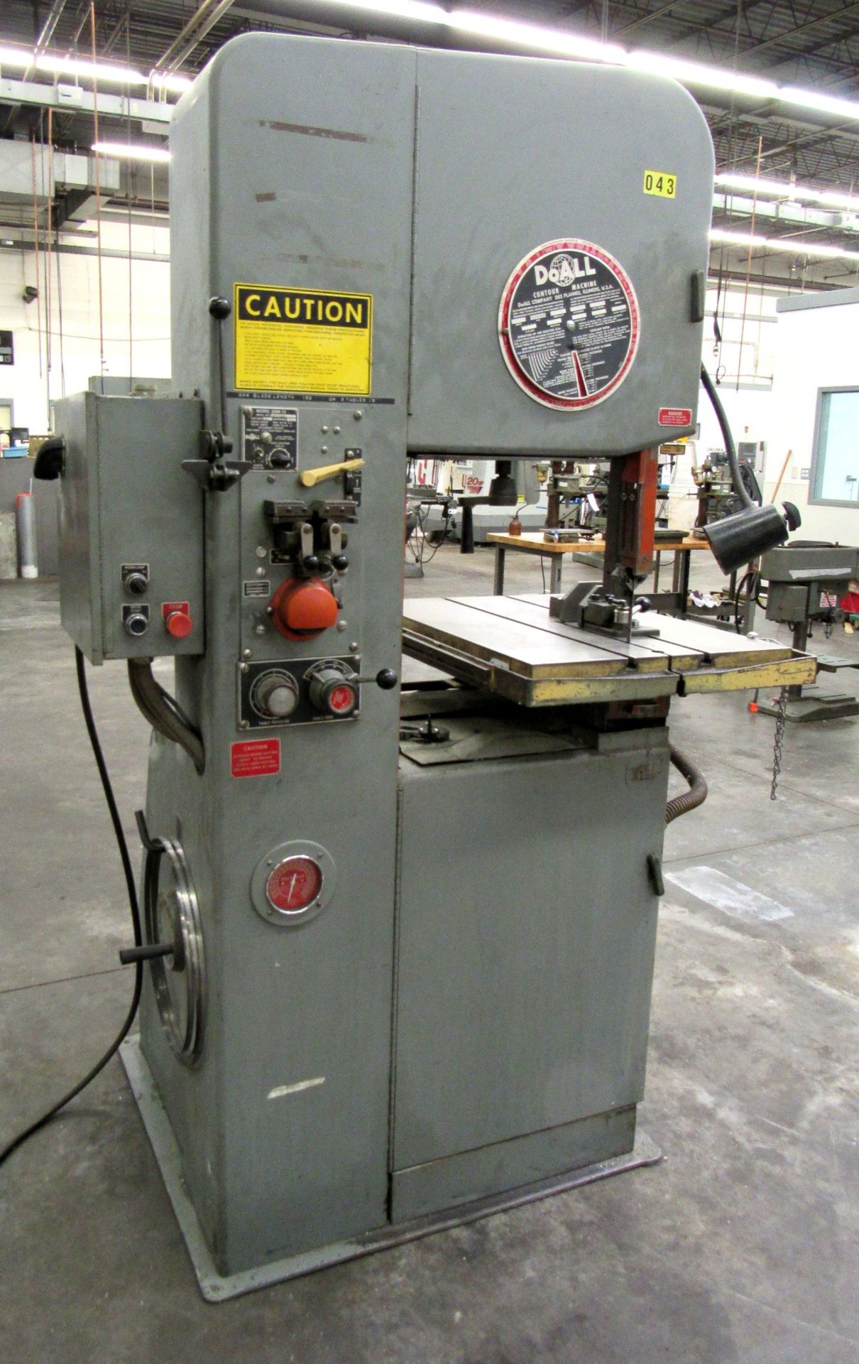 DoAll Mod. 2012-1H3 20" Vertical Band Saw - Image 2 of 4