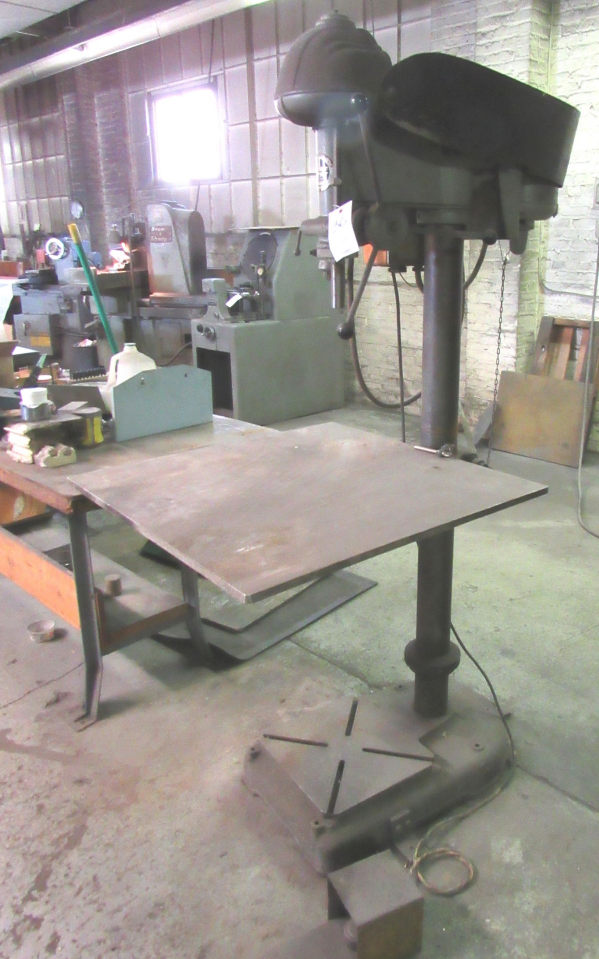 20" Walker Turner Floor Type Drill Press -