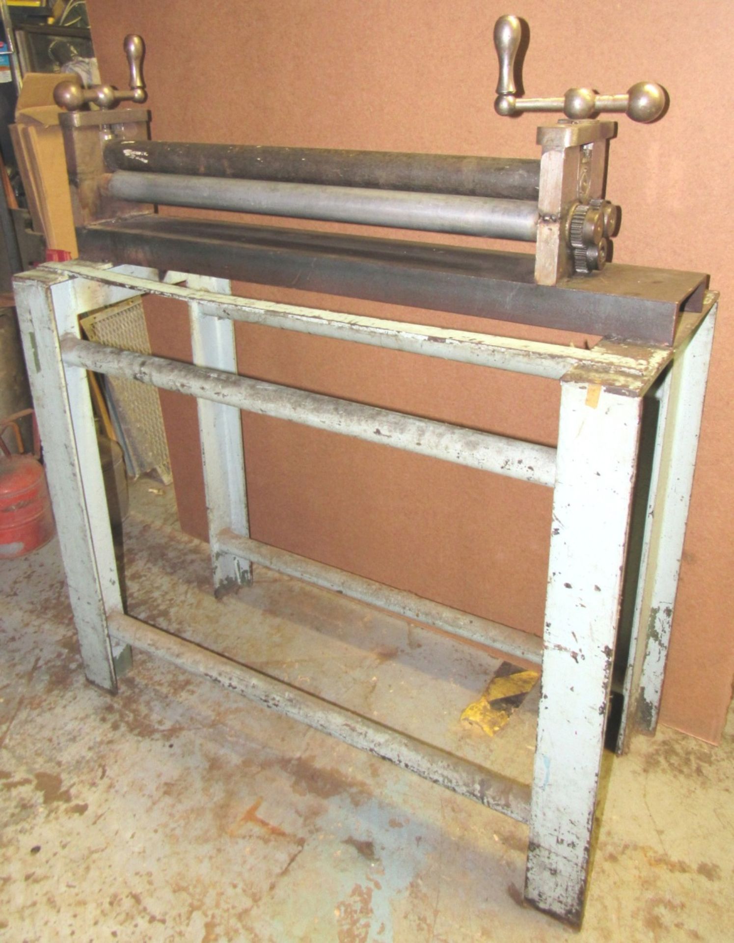 30" Bending Roll