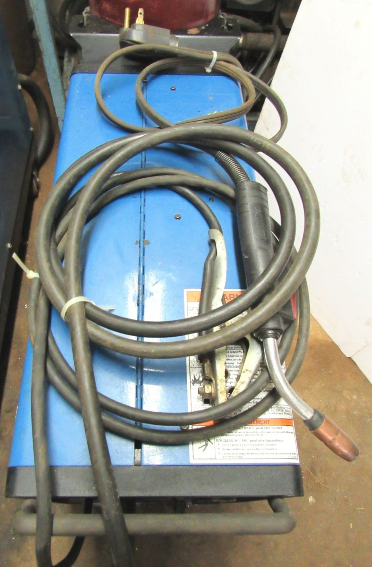 Miller Millermatic 185 Single Phase WireFeed Mig Welder - Image 3 of 4