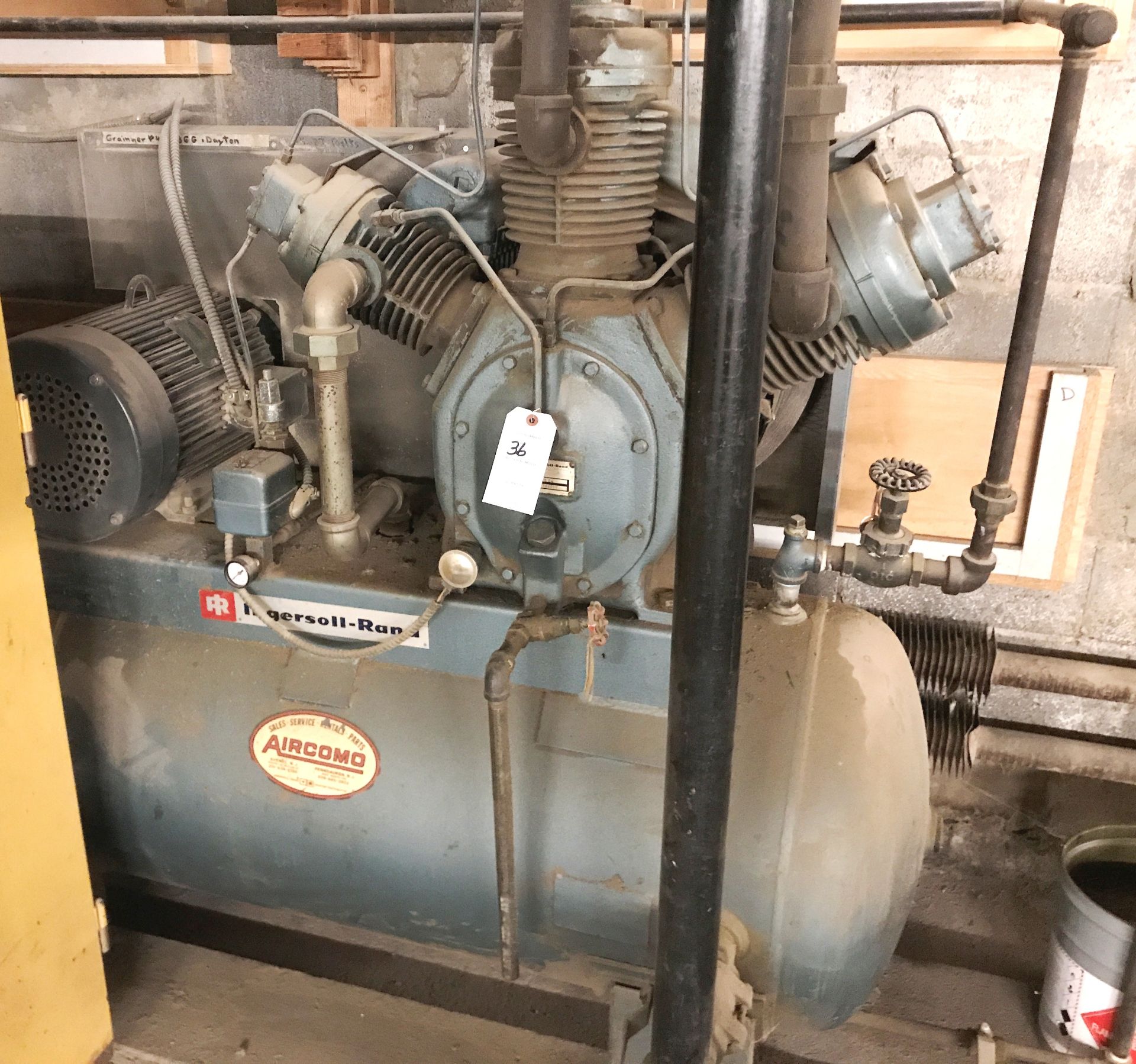 Ingersoll-Rand Mod.15T4 15HP Air Compressor