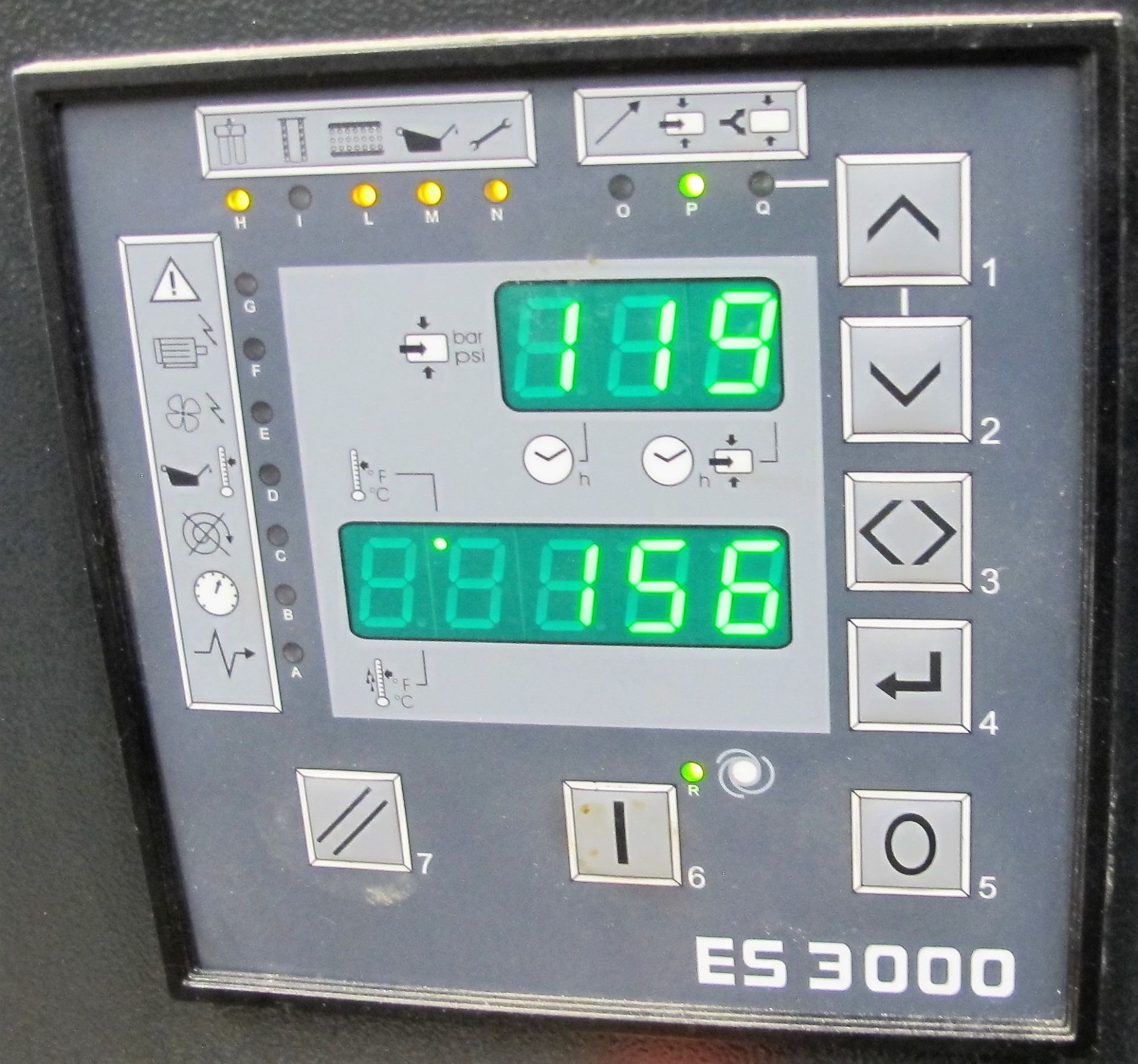 EPN CHICAGO PNEUMATICS, QRS 25 UL COMPRESSOR, 25 HP, S/N CAI587959 W/ES3000 DIGITAL READOUT - Image 5 of 5