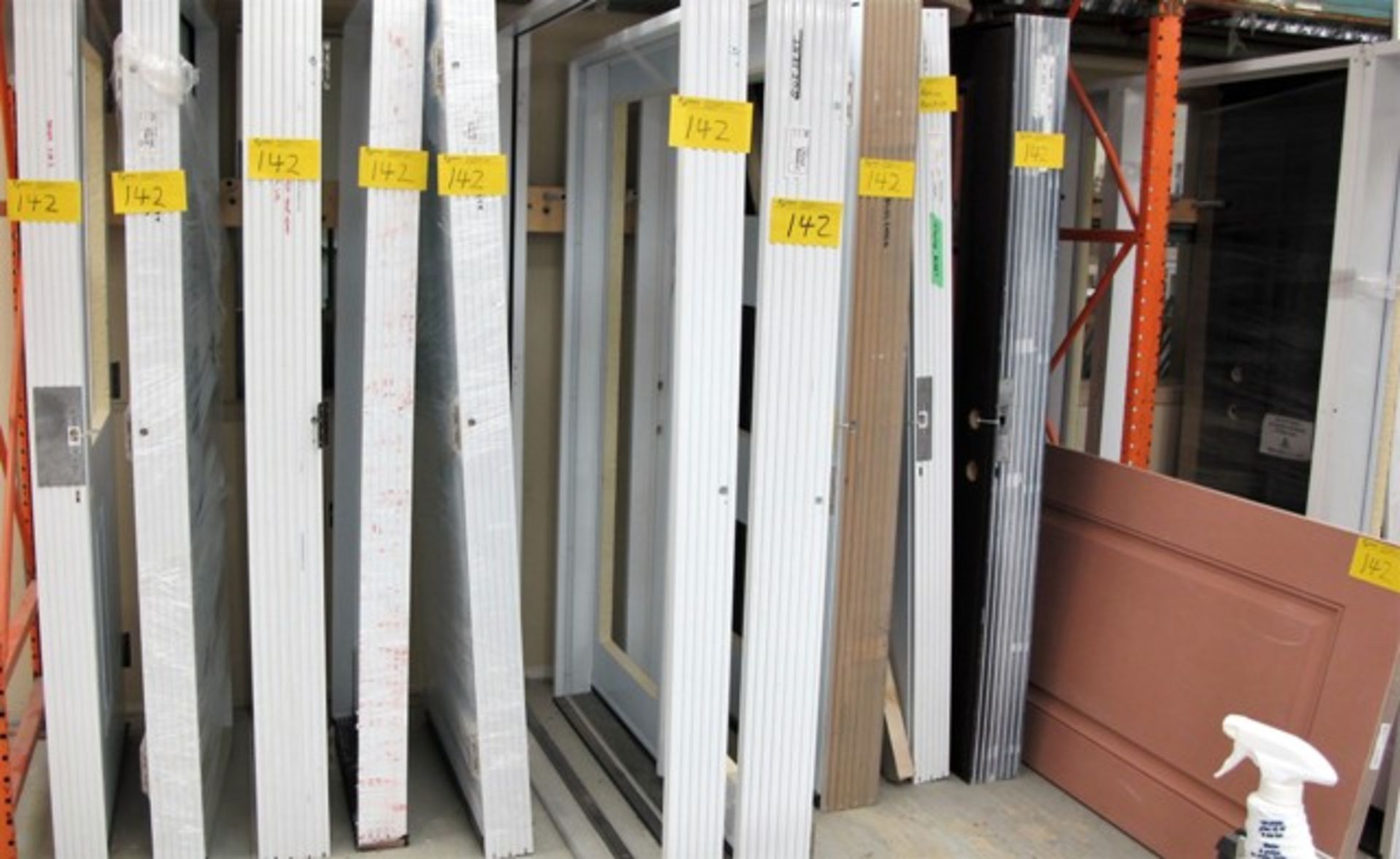 LOT OF ASSORTED 30" - 36" DOORS AND FRAMES (11 ITEMS)