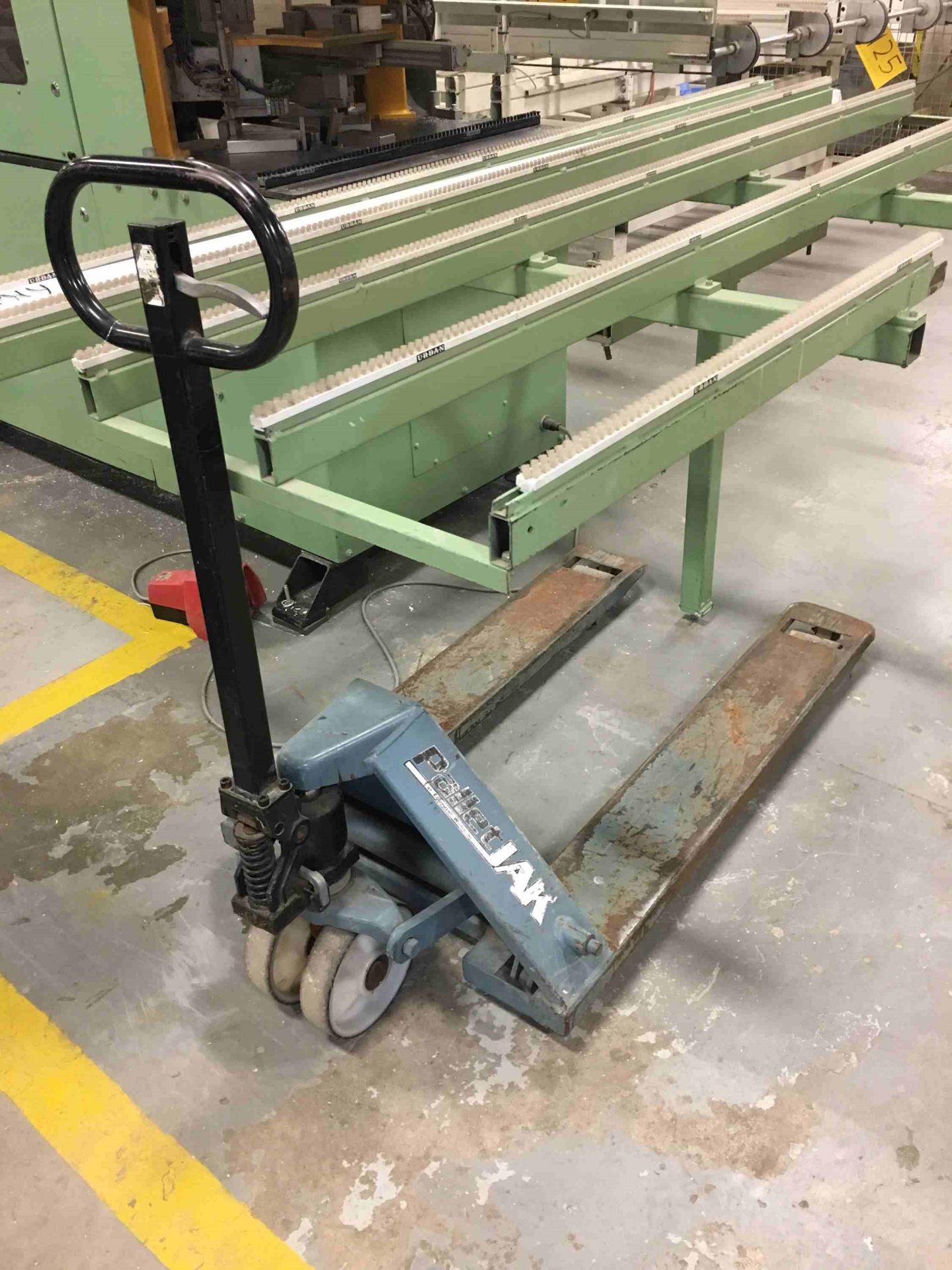 PALLET JACK