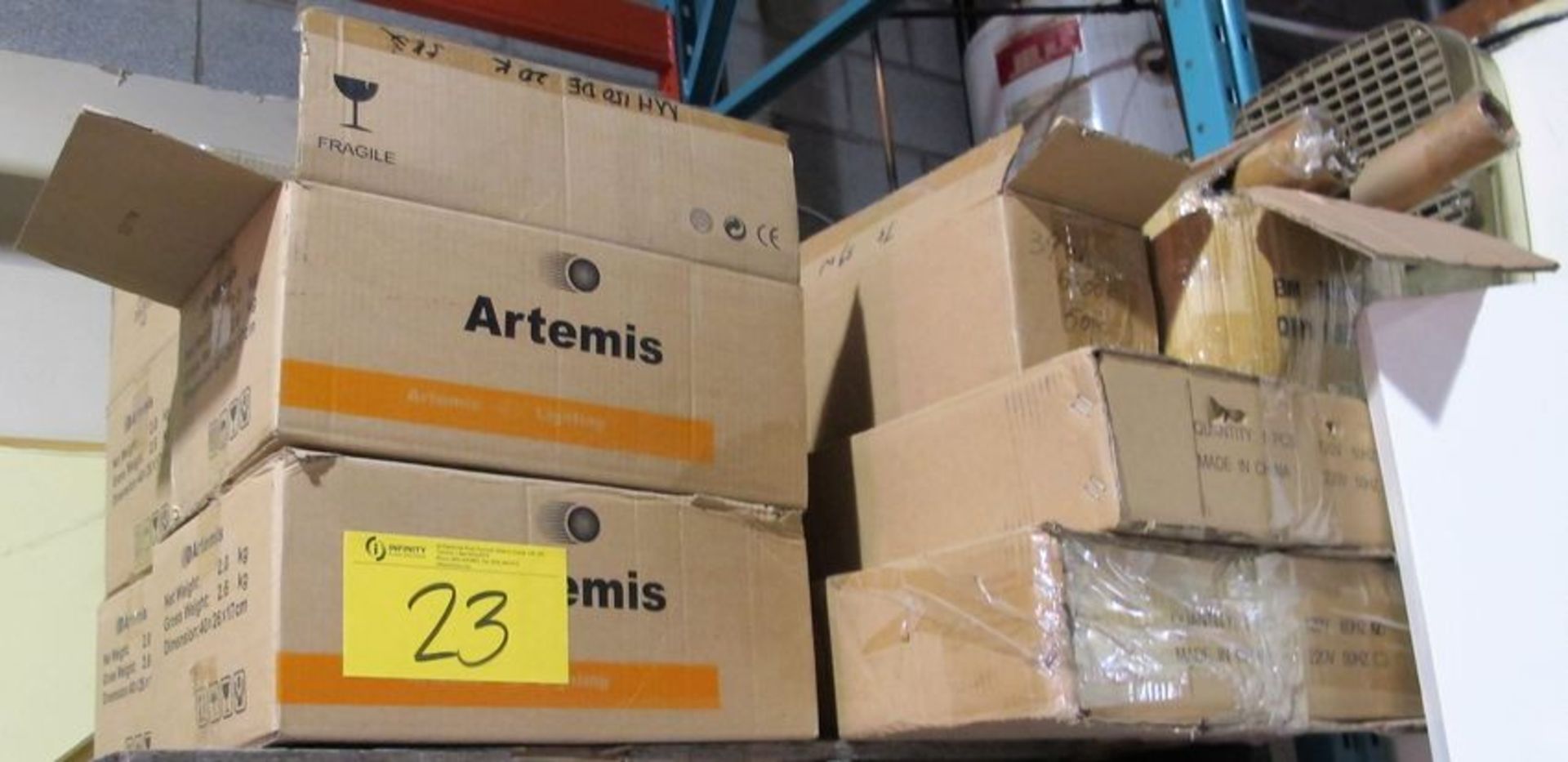 LOT OF (12) PALLETS OF ASST. ARTEMIS HIGH PRESSURE SODIUM LAMPS (APPROX. 1,000 BULBS) W/ ASST. - Image 11 of 13