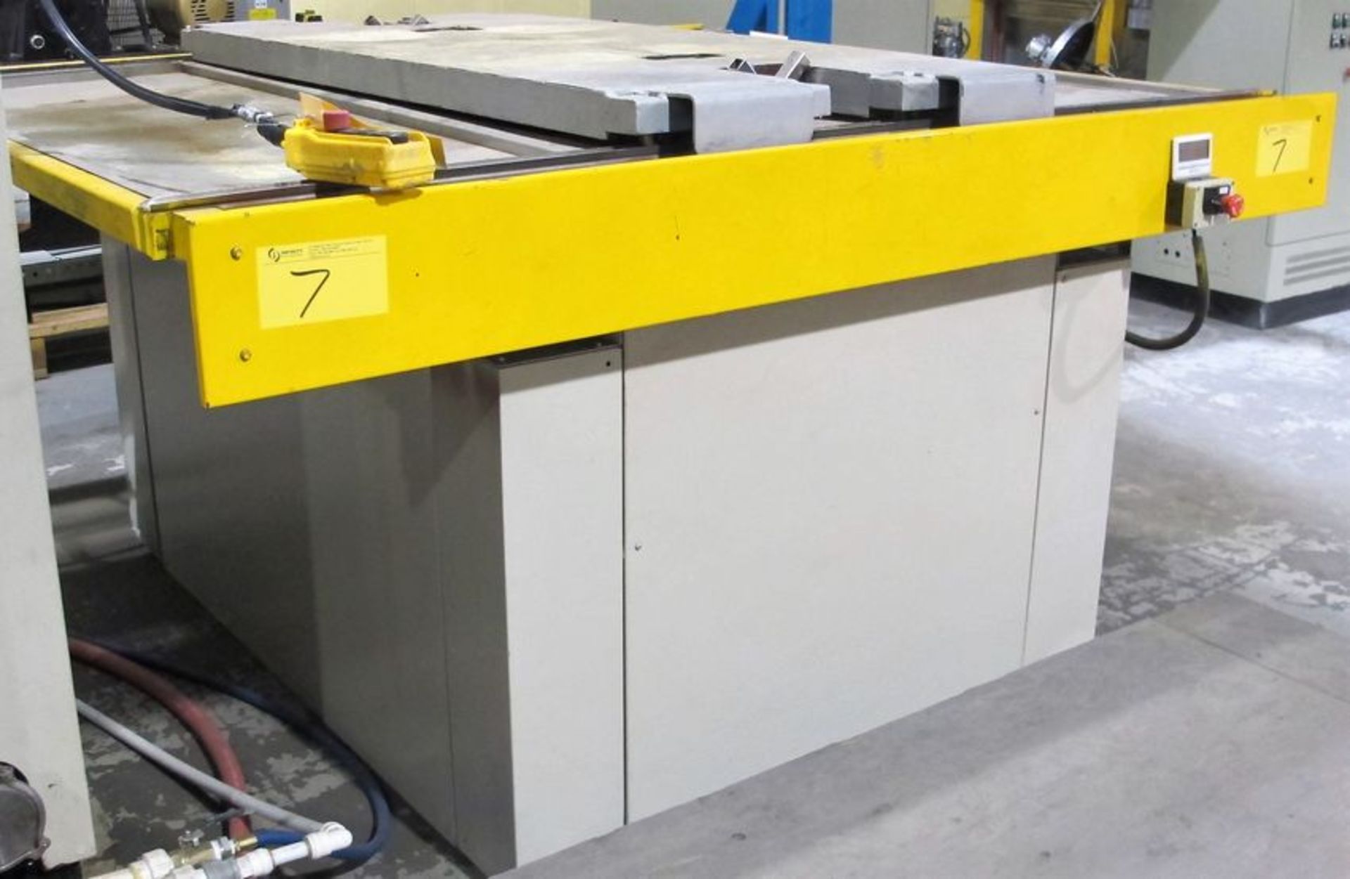 2015 APPROX. 82"L X 65"W DRYER TABLE W/ 1.5KW BLOWER (SUBJECT TO LOT 1 EN-BLOC) - Image 2 of 5