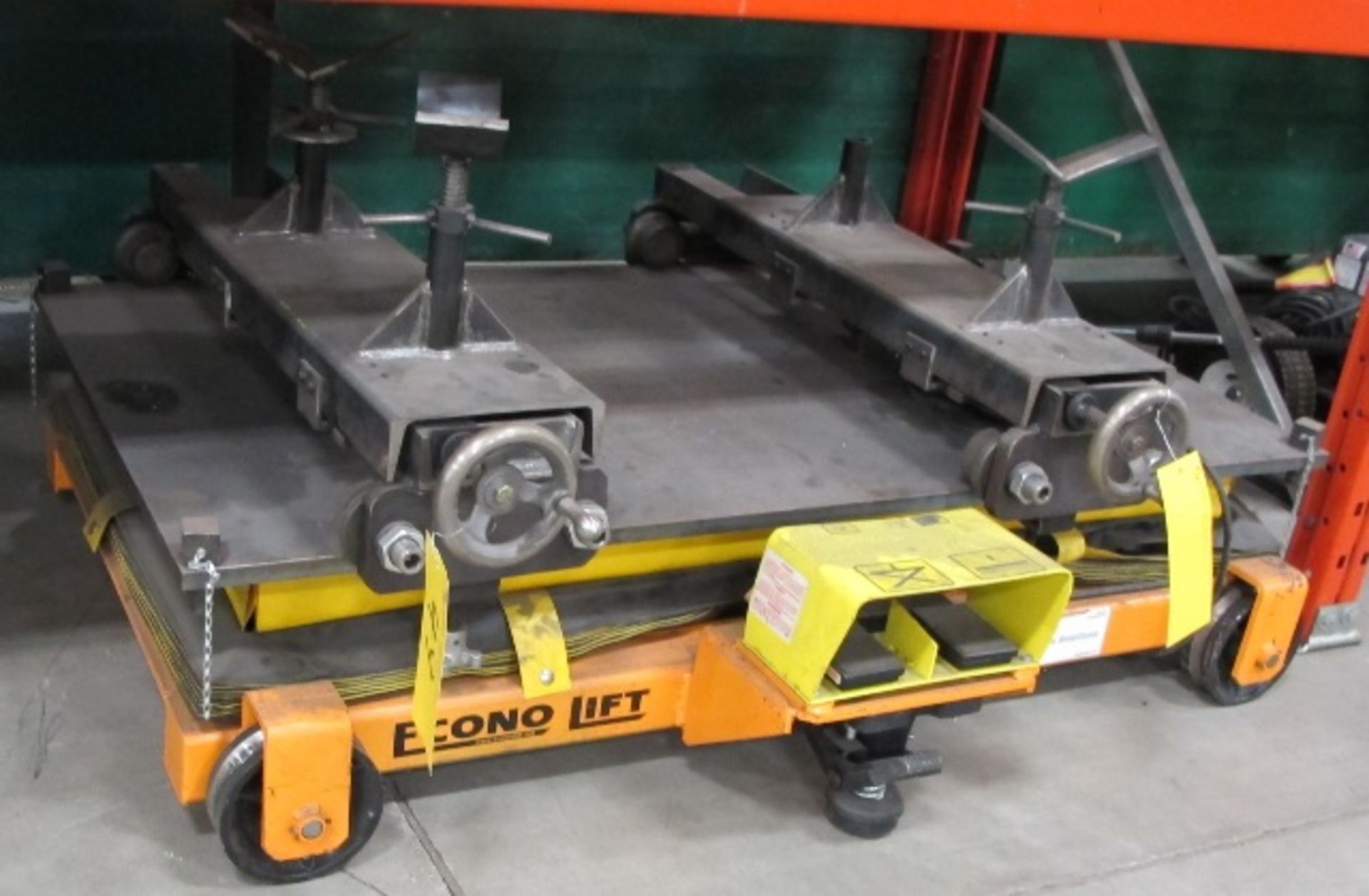 ECONOLIFT 3000 LB CAP LIFT TABLE