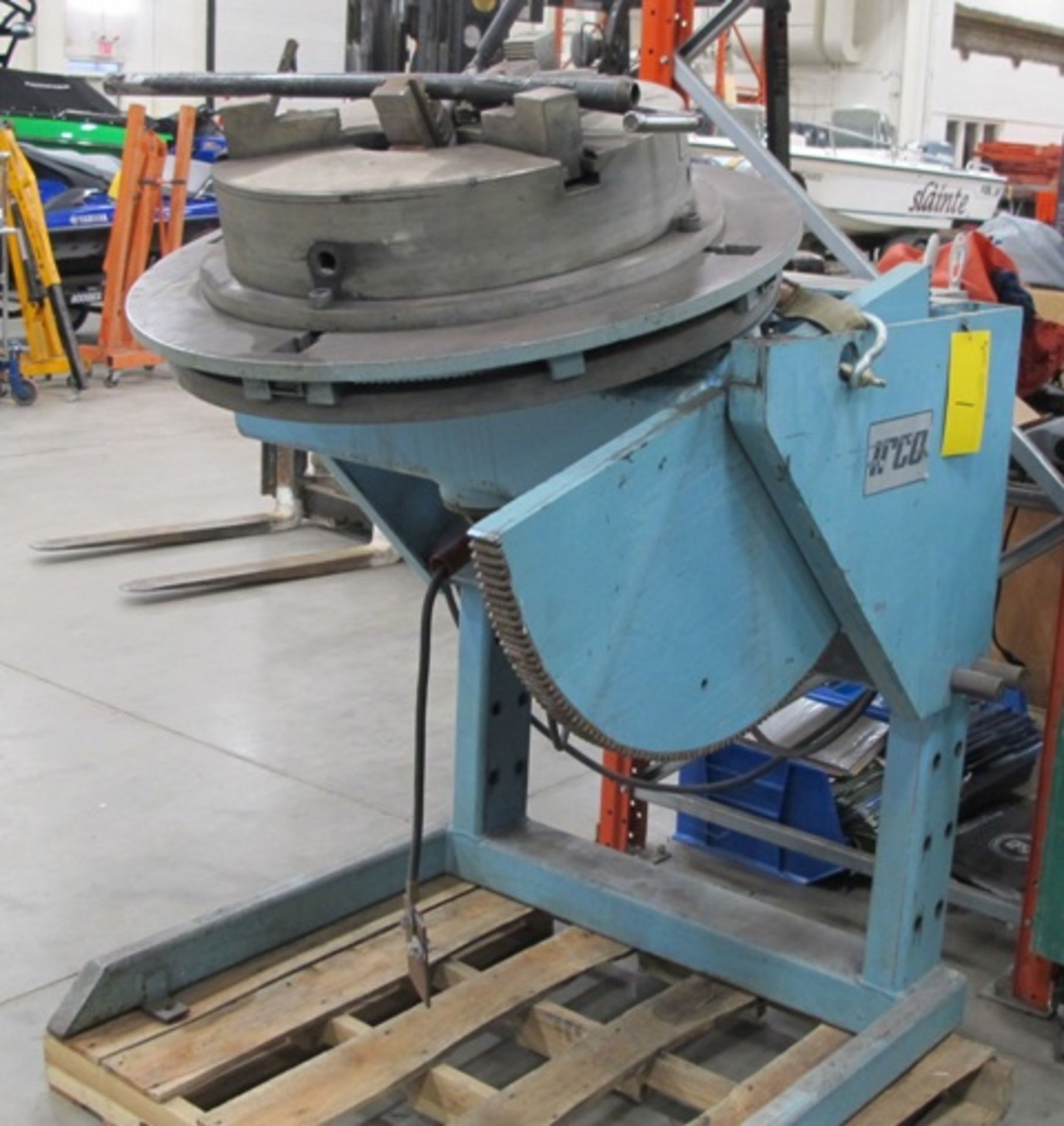 IRCO AUTOMATION 3JC25 ELECTRIC WELDING POSITIONER WITH 24"-3 JAW CHUCK, FOOT AND PENDANT CONTROLS,