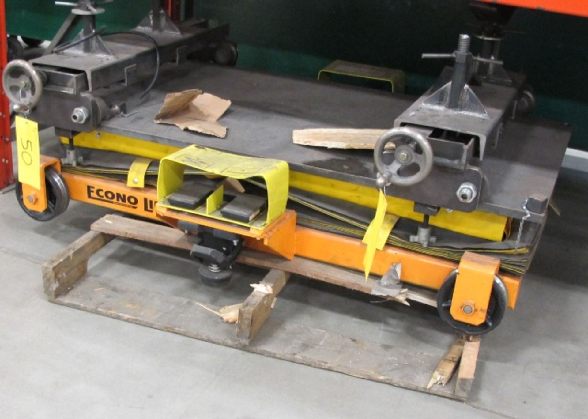 ECONOLIFT 3000 LB CAP LIFT TABLE