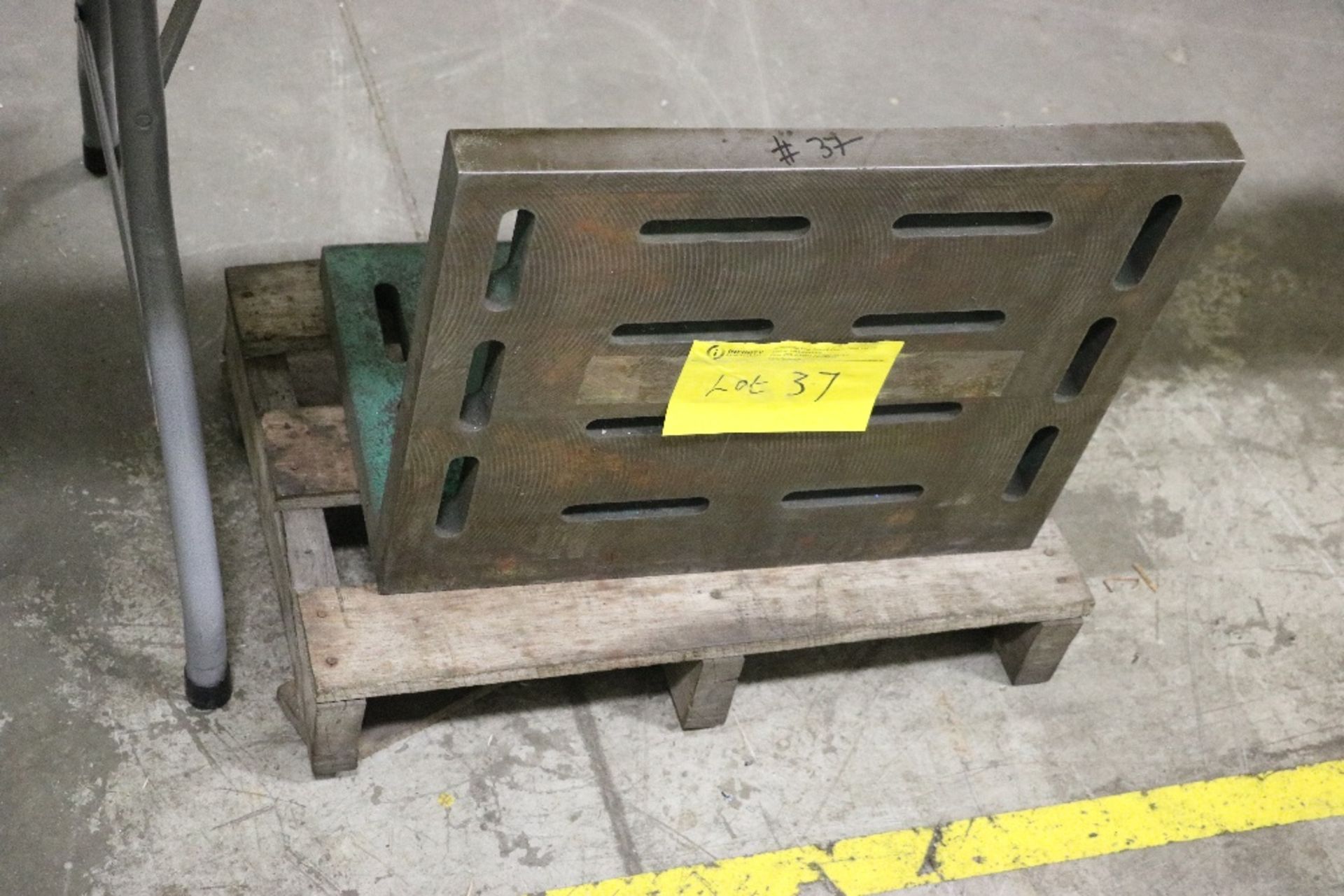 Precision Angle plate, 12.500" X 16.000" X 20.000"