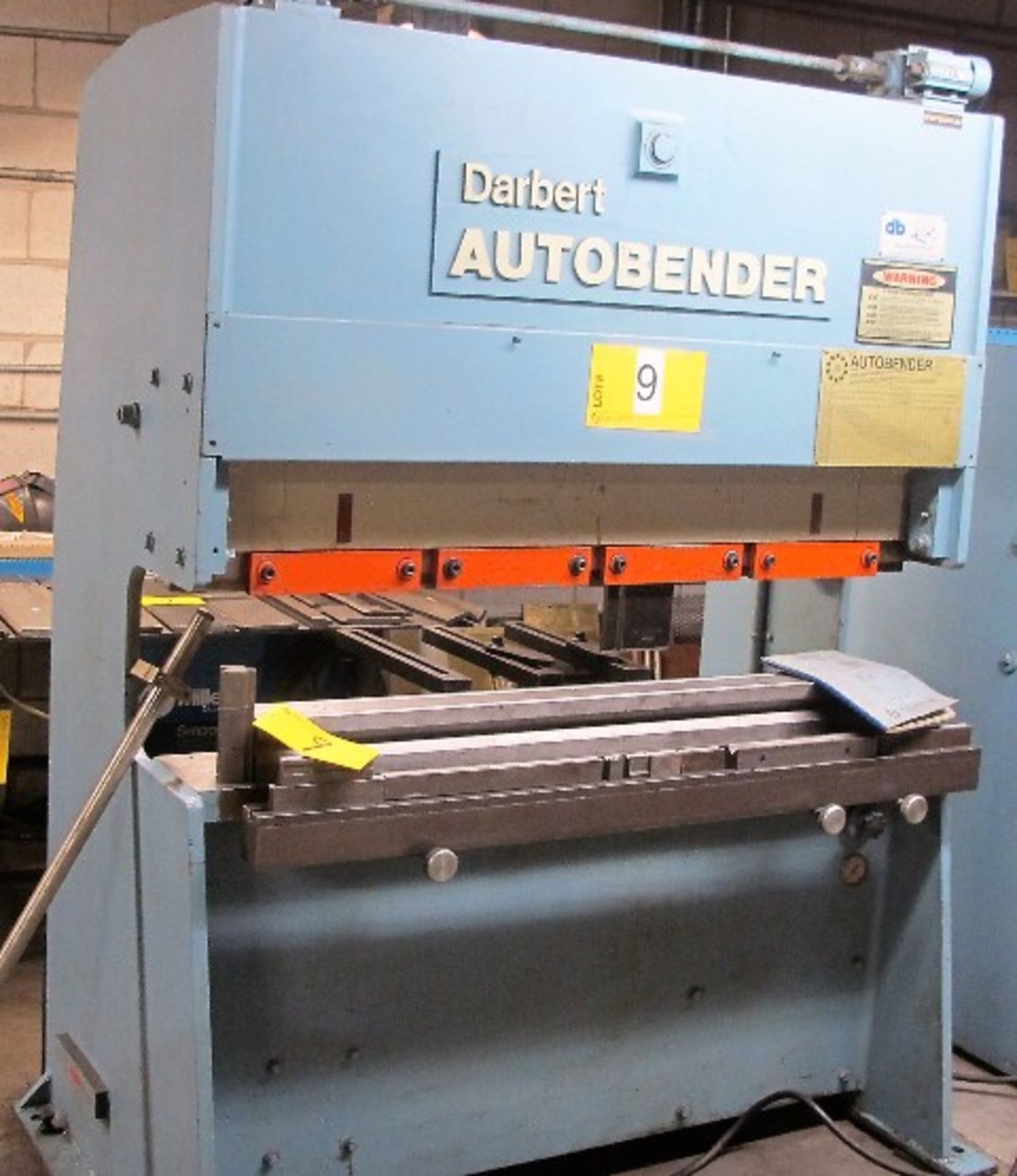 DARBERT AUTOBENER P125 HYDRAULIC PRESS BRAKE, 25 TON CAP. (22 METRIC TON), 56"W, 7" THROAT, 10.5"