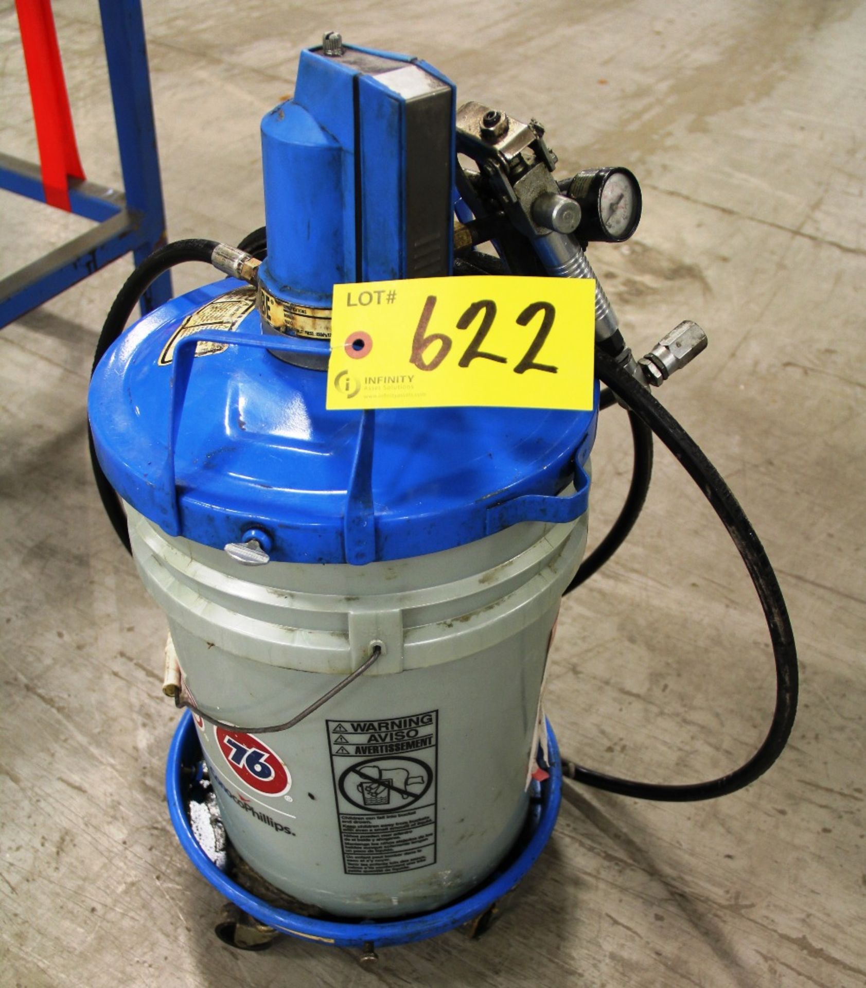 PNEUMATIC POWERED GREASE GUN