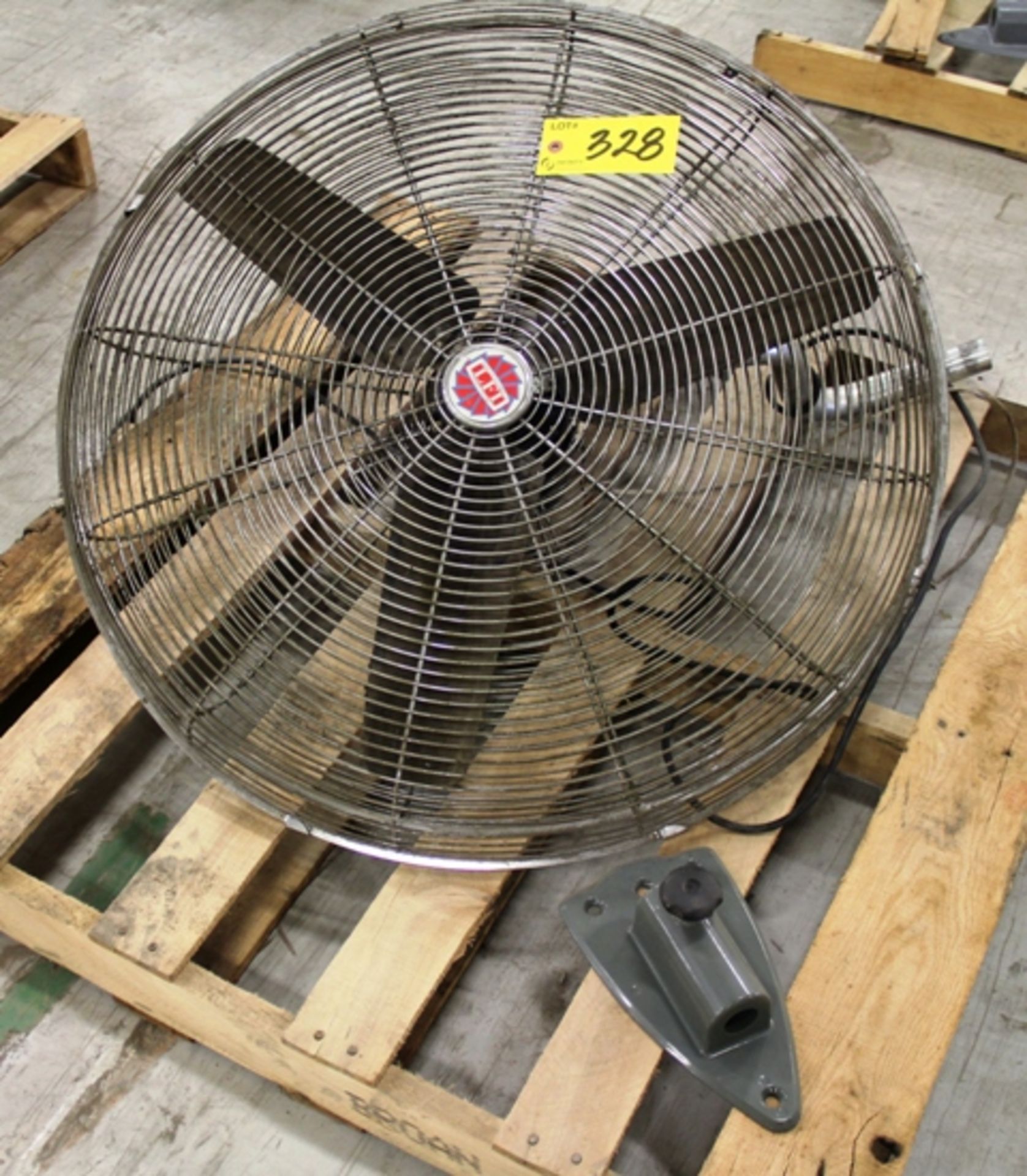 LFI WALL MOUNTED FAN W/HOLDER