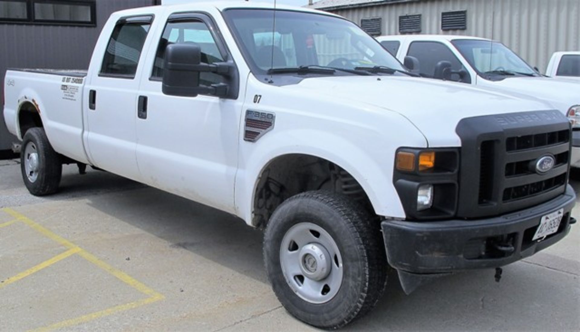 2009 FORD F350 SUPER DUTY PICKUP TRUCK, VIN 1FTWW31R69EB00532, DIESEL V8 ENGINE, 394,917 KM, A/C, - Image 3 of 13