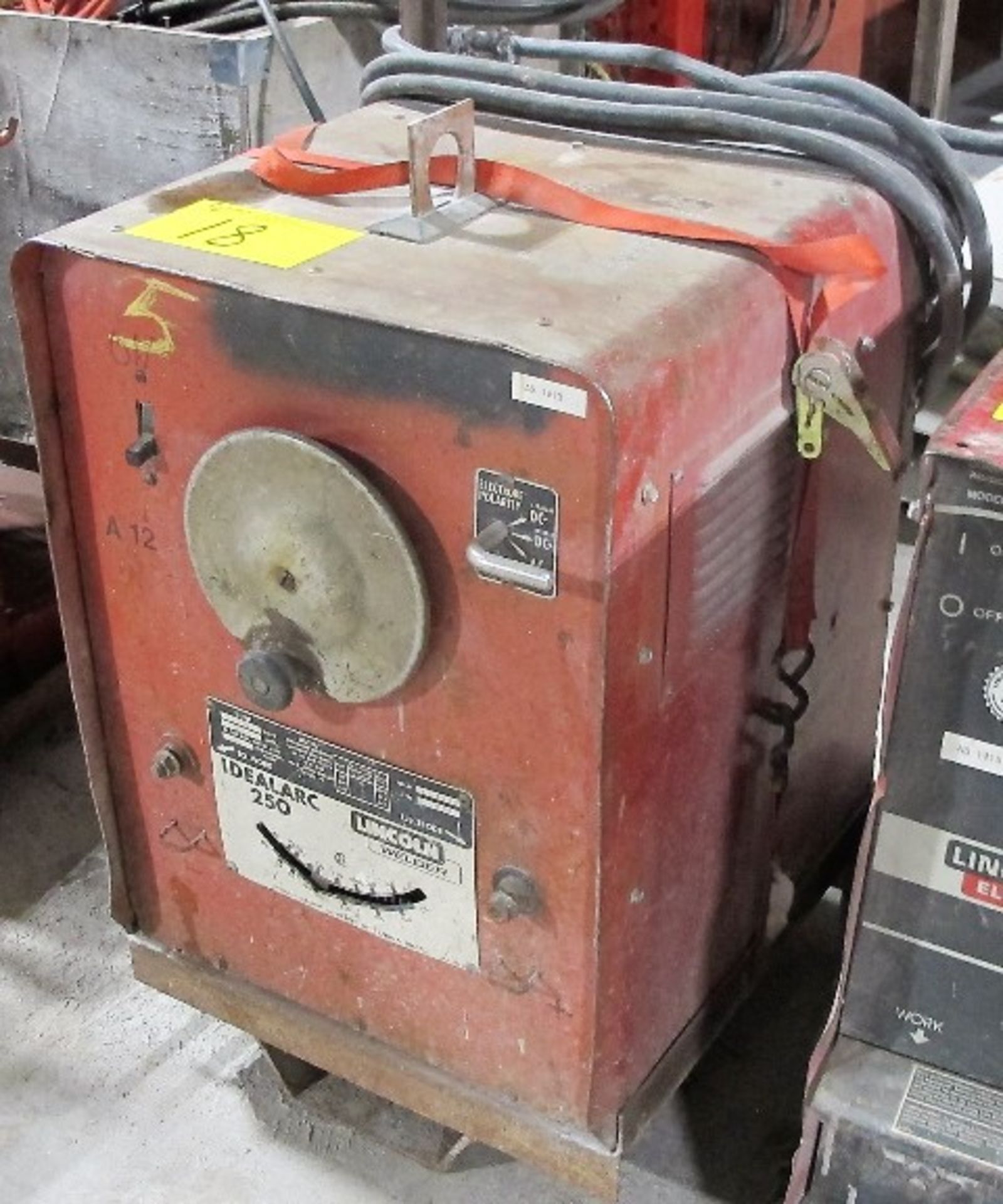 LINCOLN ELECTRIC IDEAL ARC 250 WELDER ON CART W/POWER CABLE, S/N 147048