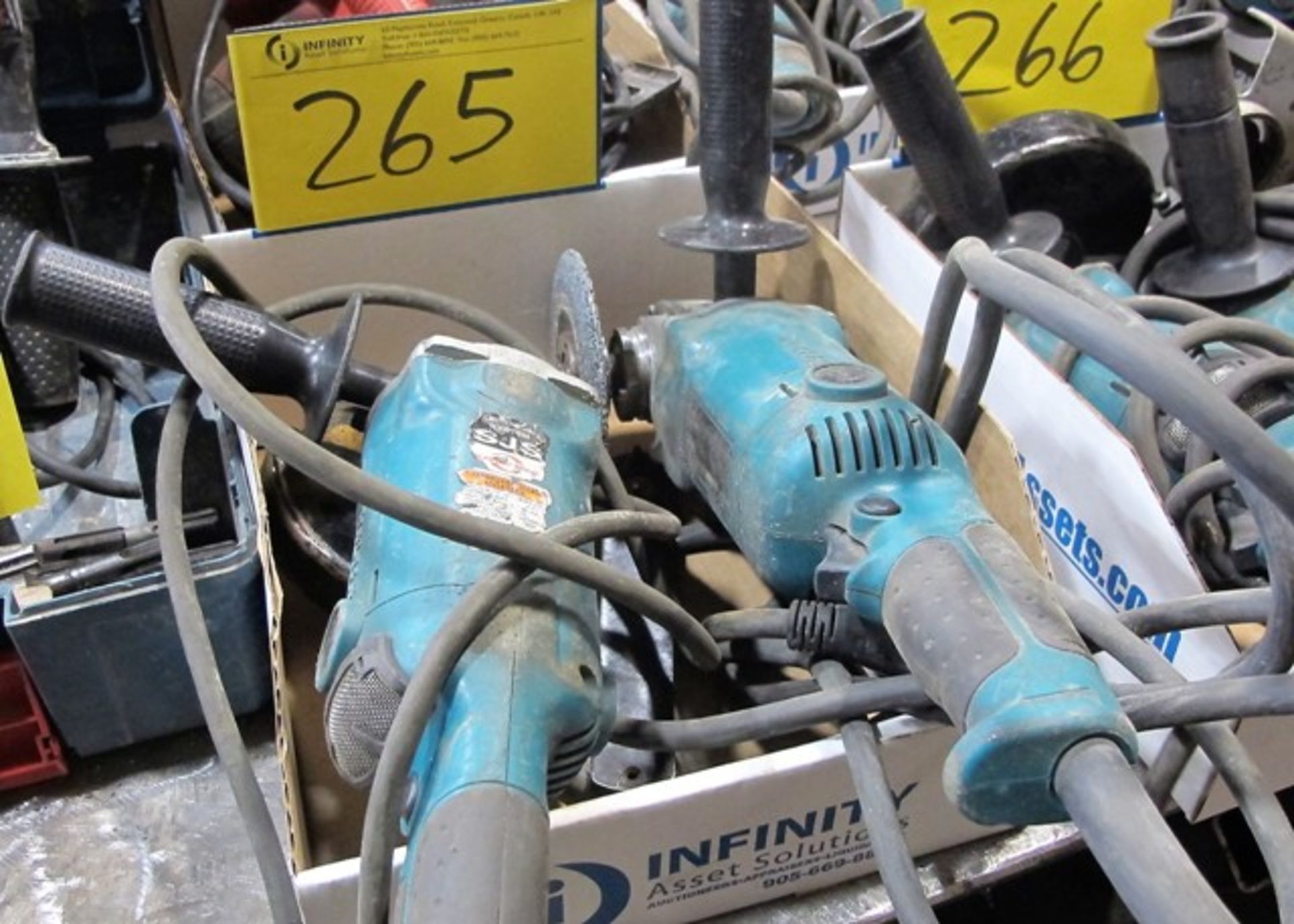 LOT OF (2) MAKITA ANGLE GRINDERS