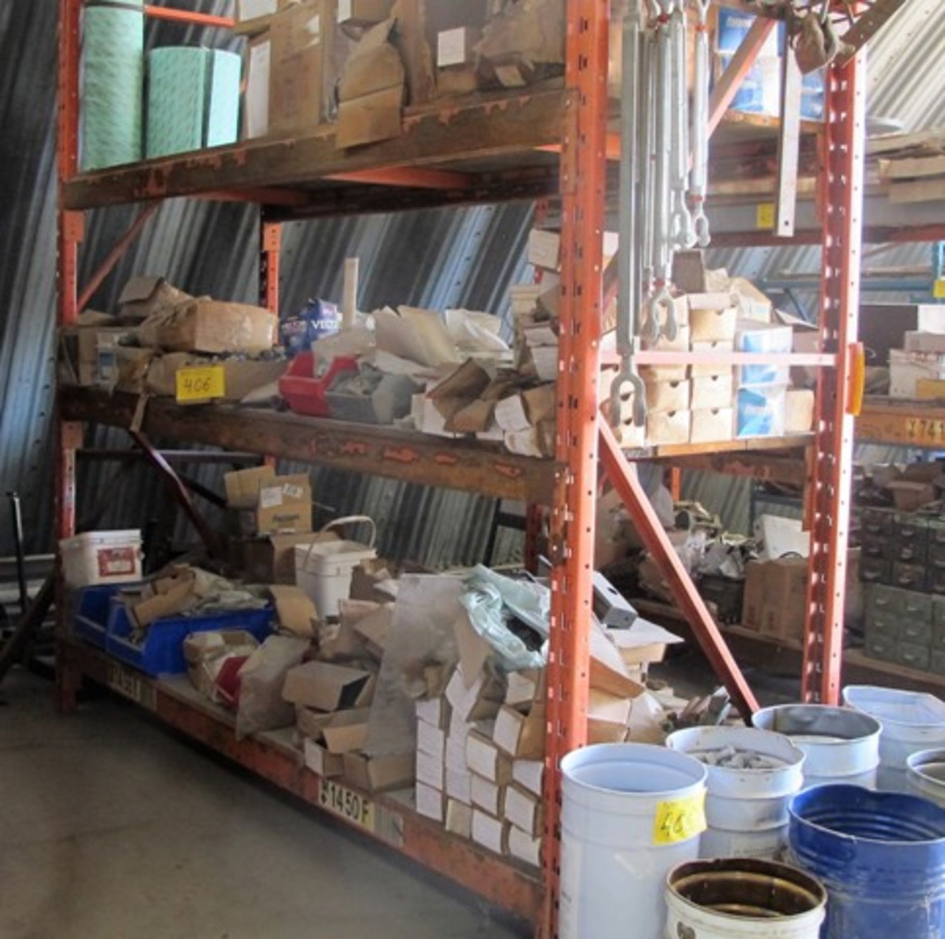 LOT OF (1) SECTION OF PALLET RACKING W/MIXED HARDWARE - Image 2 of 2