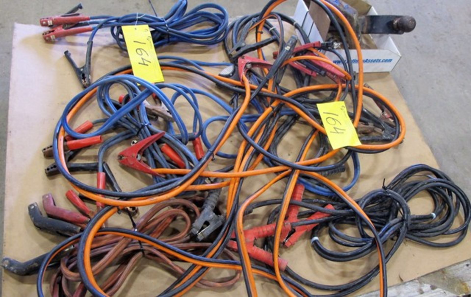 QUANTITY OF BOOSTER CABLES AND TRAILER BALLS