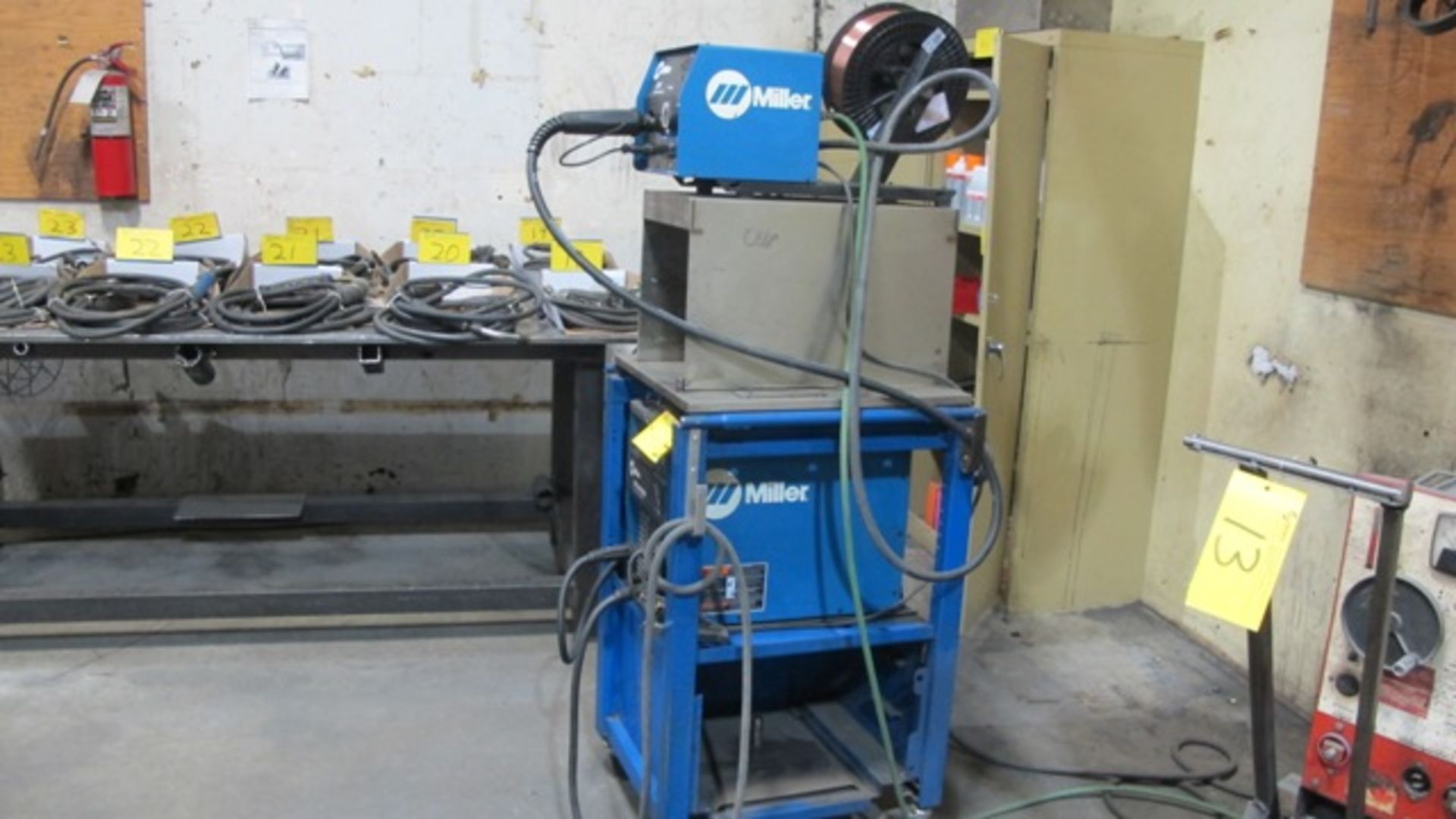 MILLER XMT 304CC/CW WELDER W/MILLER 22A FEEDER - Image 2 of 3