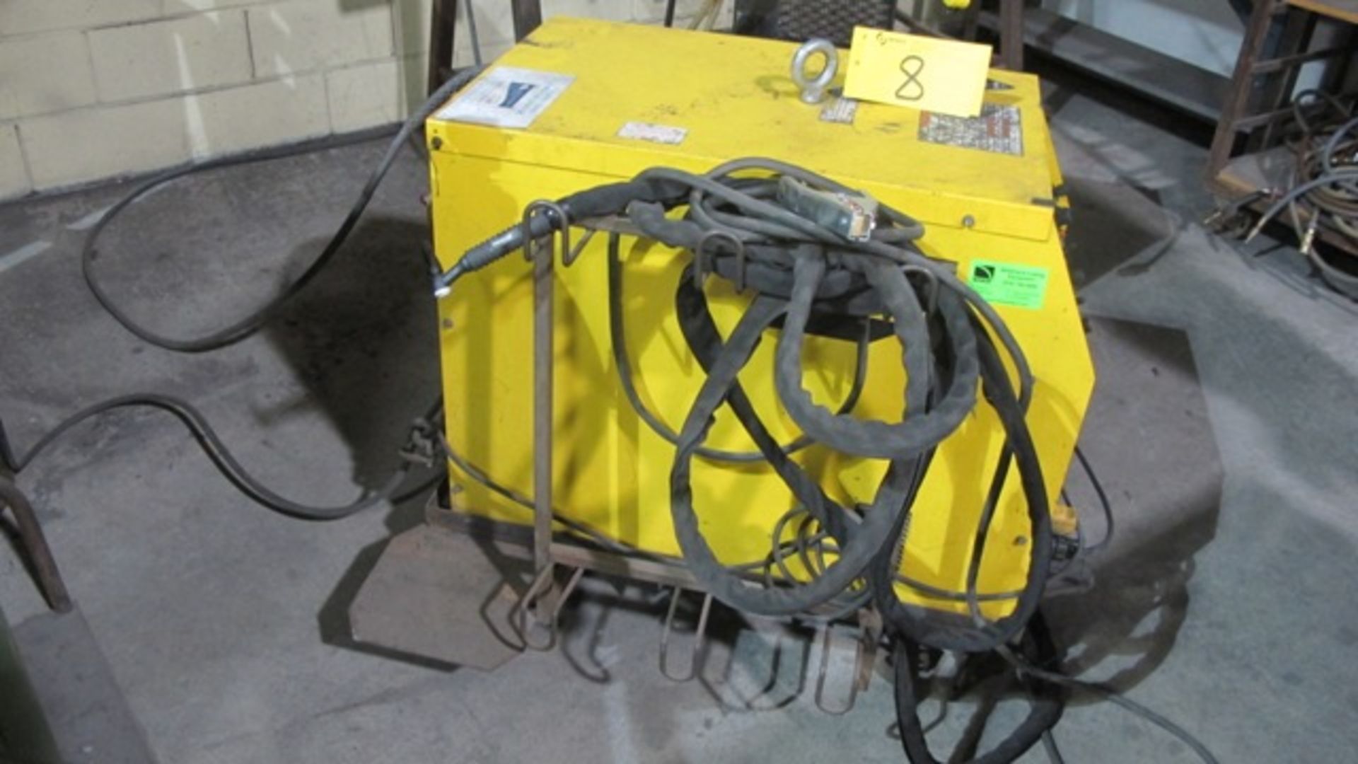 ESAB HELIARC 252 WELDER W/WC-8C COOLANT CIRCULATOR - Image 3 of 3