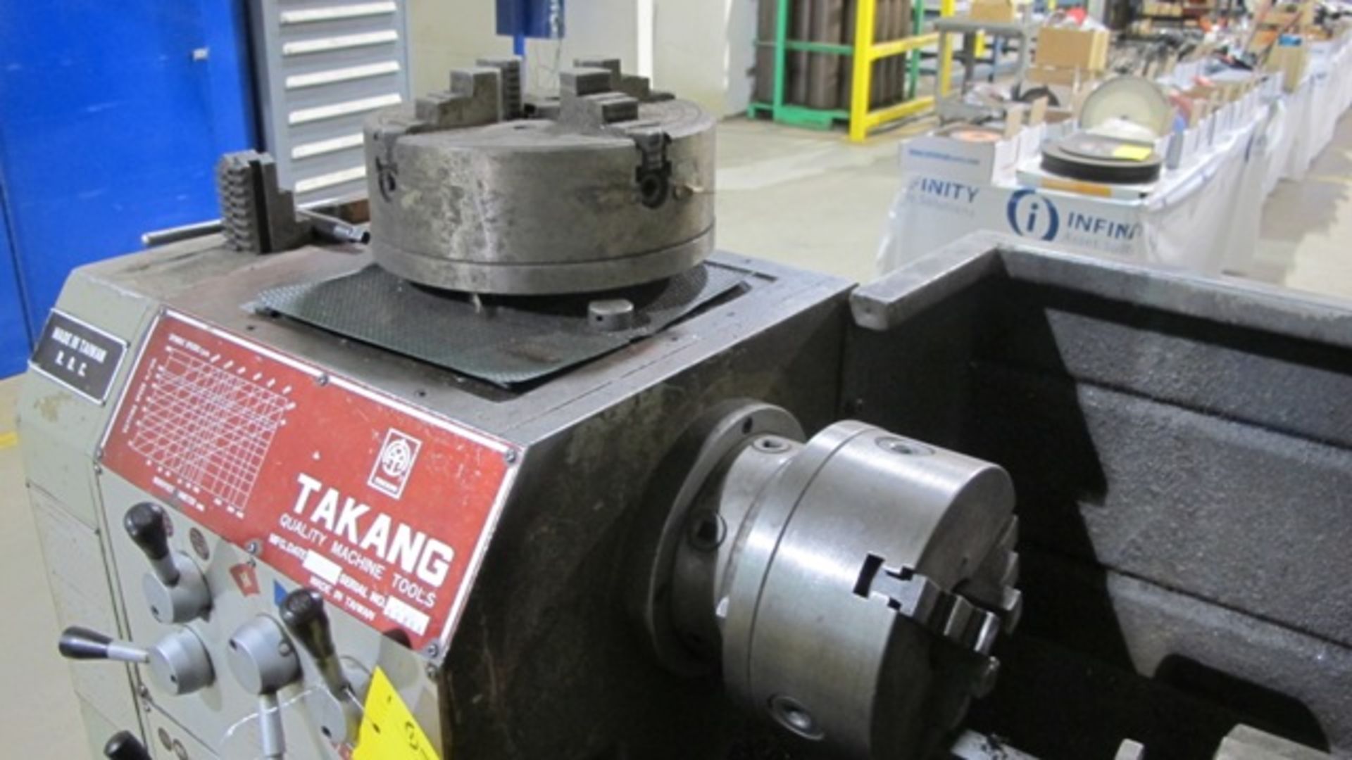 TAKANG TK330L LATHES, 3+4 JAW CHUCKS, TAILSTOCK, TOOL POST, QUICK CHANGE TOOL HOLDER, 14" SWING, - Image 3 of 5