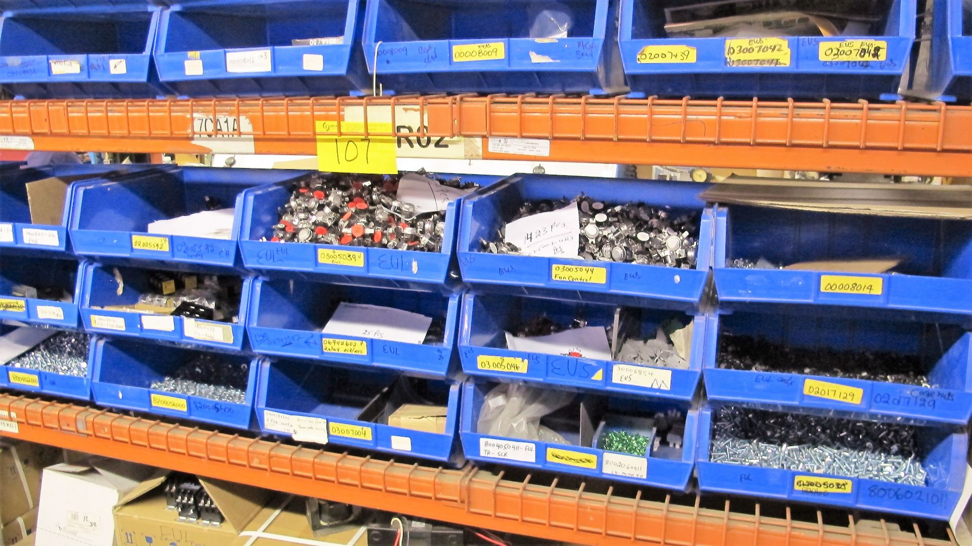 CONTENTS OF RACKING INCLUDING LARGE QTY OF ELETRICAL, WIRE, HARDWARE, - Image 3 of 14