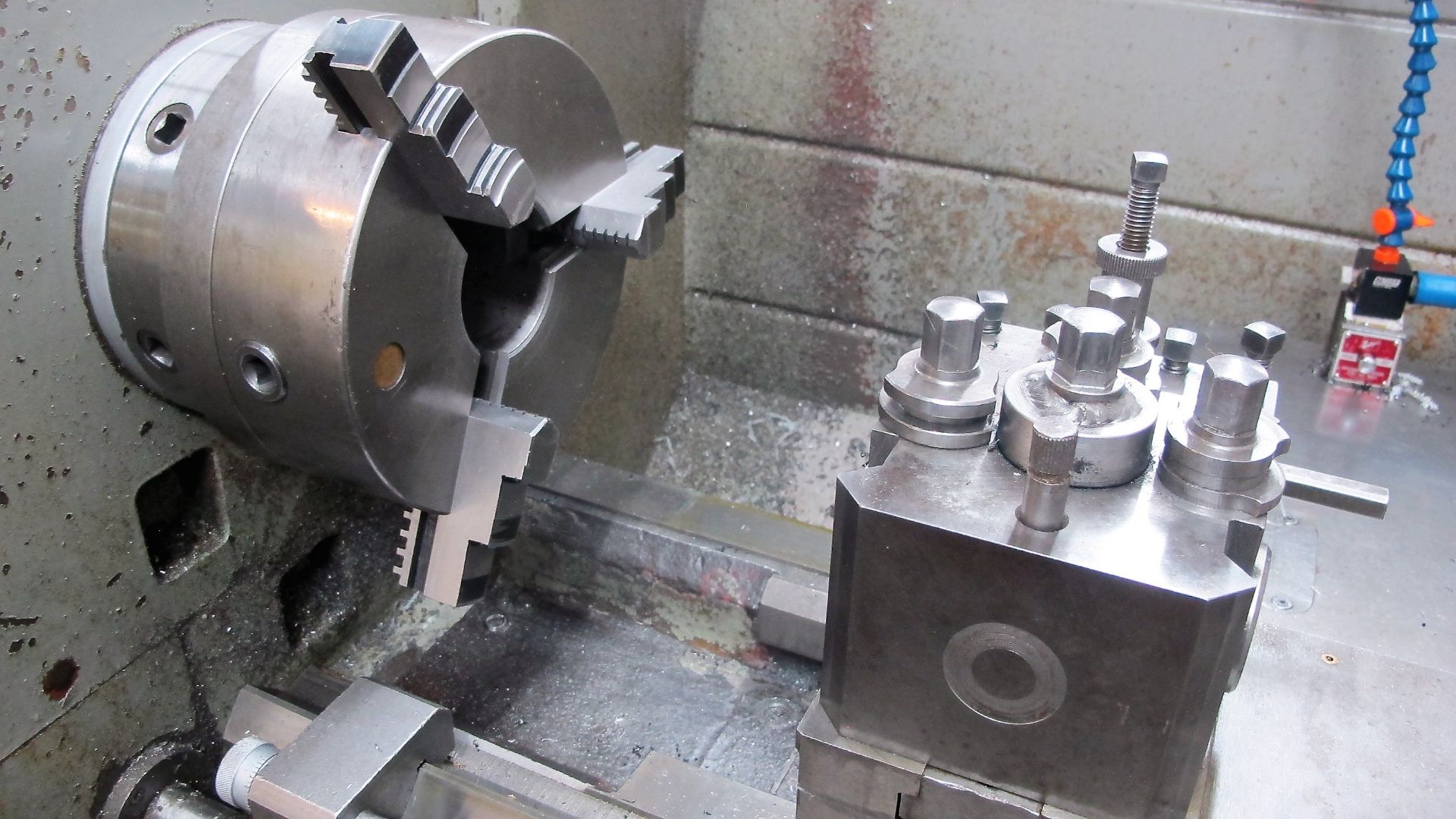 ACRA TURN 1764T, 3 PHASE LATHE W/64" X 17" BED, 10" 3 JAW CHUCK, 18" SWING X 64" BETWEEN CENTERS, - Image 3 of 7
