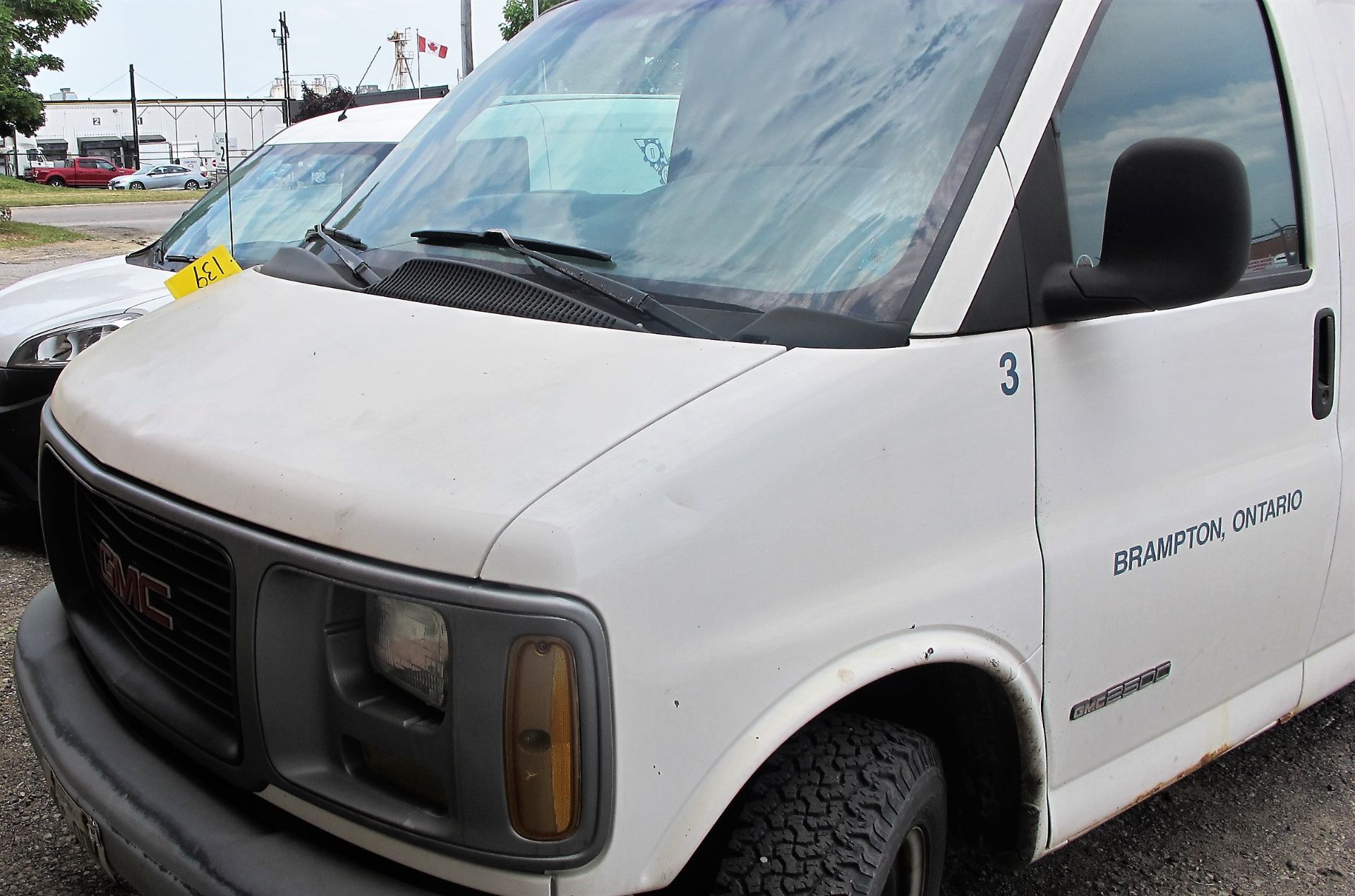 1997 GMC SAVANA UTILITY VAN, VIN 19TGG29RXV1092971, GAS ENGINE, 220020 KMS - Image 4 of 7